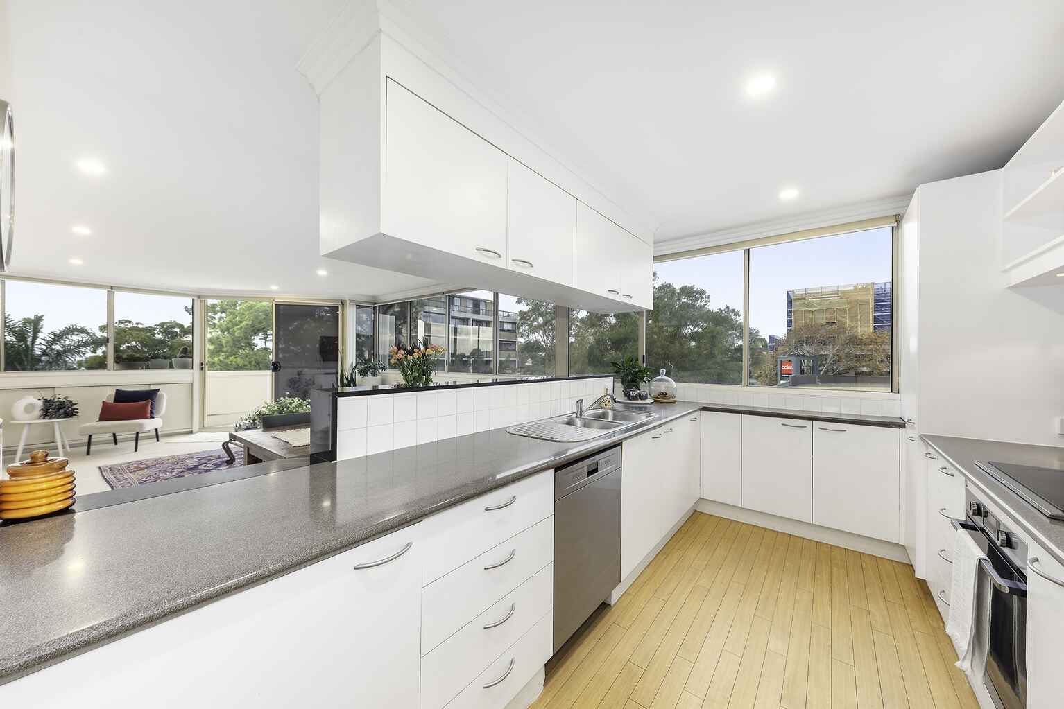 57/19A Young Street Neutral Bay 57/19A Young Street Neutral Bay