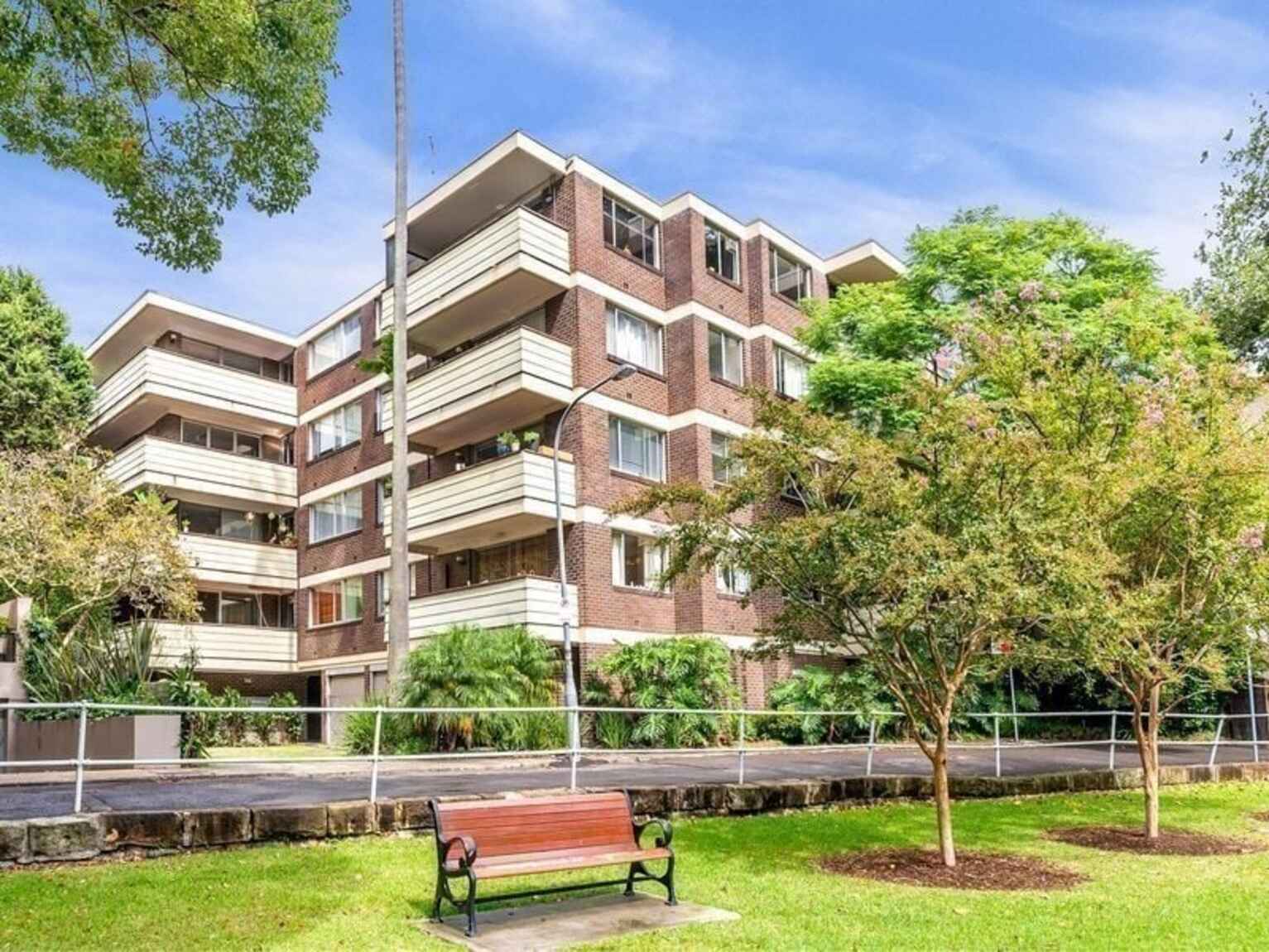 16/9-11 Queens Avenue Rushcutters Bay 16/9-11 Queens Avenue Rushcutters Bay