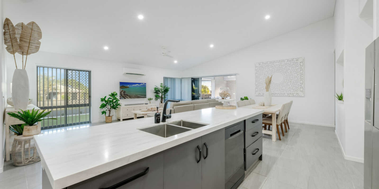 2 Wade Court Innes Park 2 Wade Court Innes Park