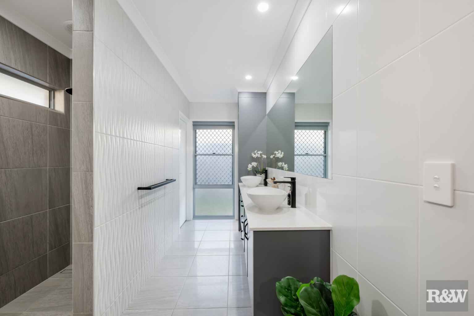 2 Wade Court Innes Park 2 Wade Court Innes Park