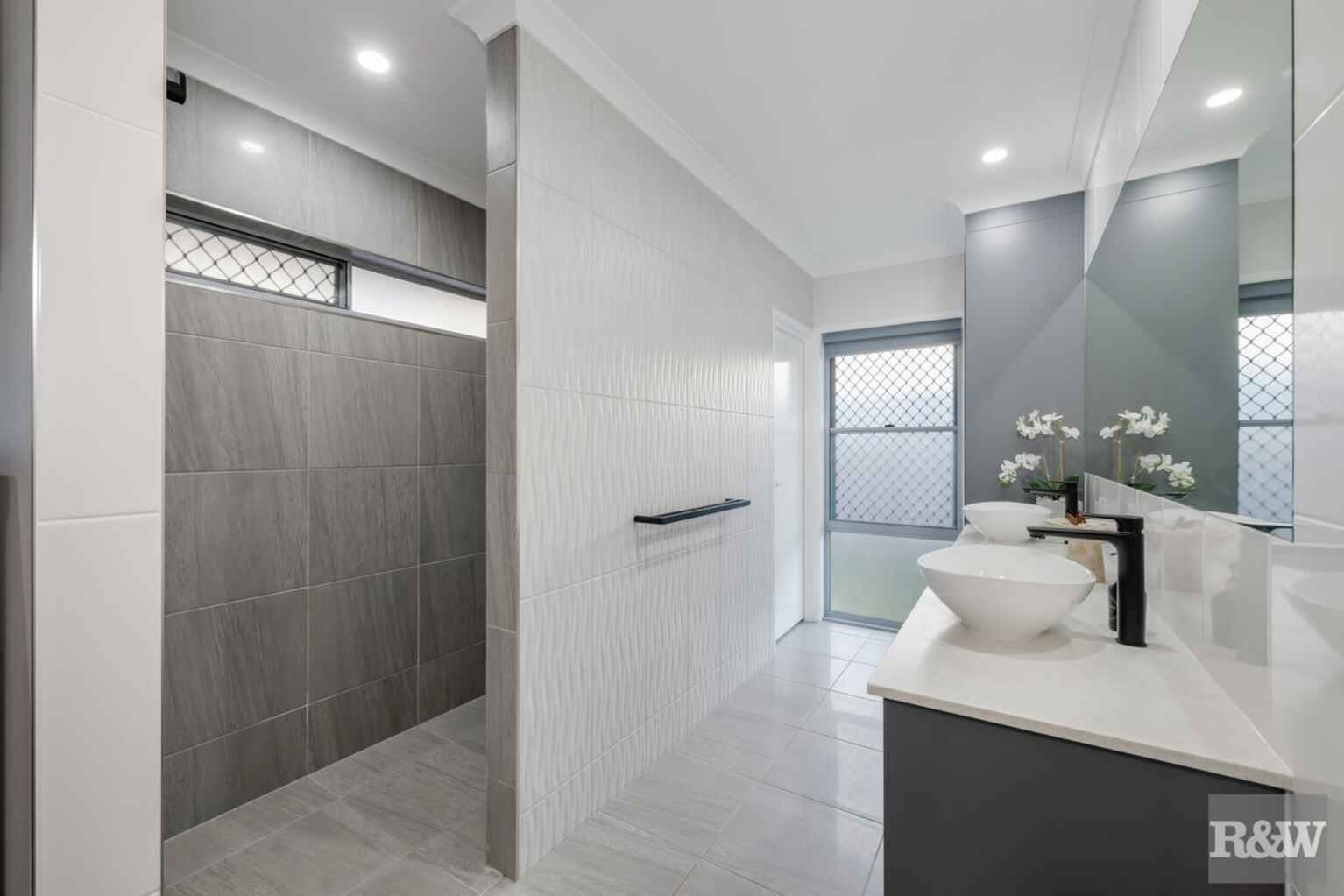 2 Wade Court Innes Park 2 Wade Court Innes Park