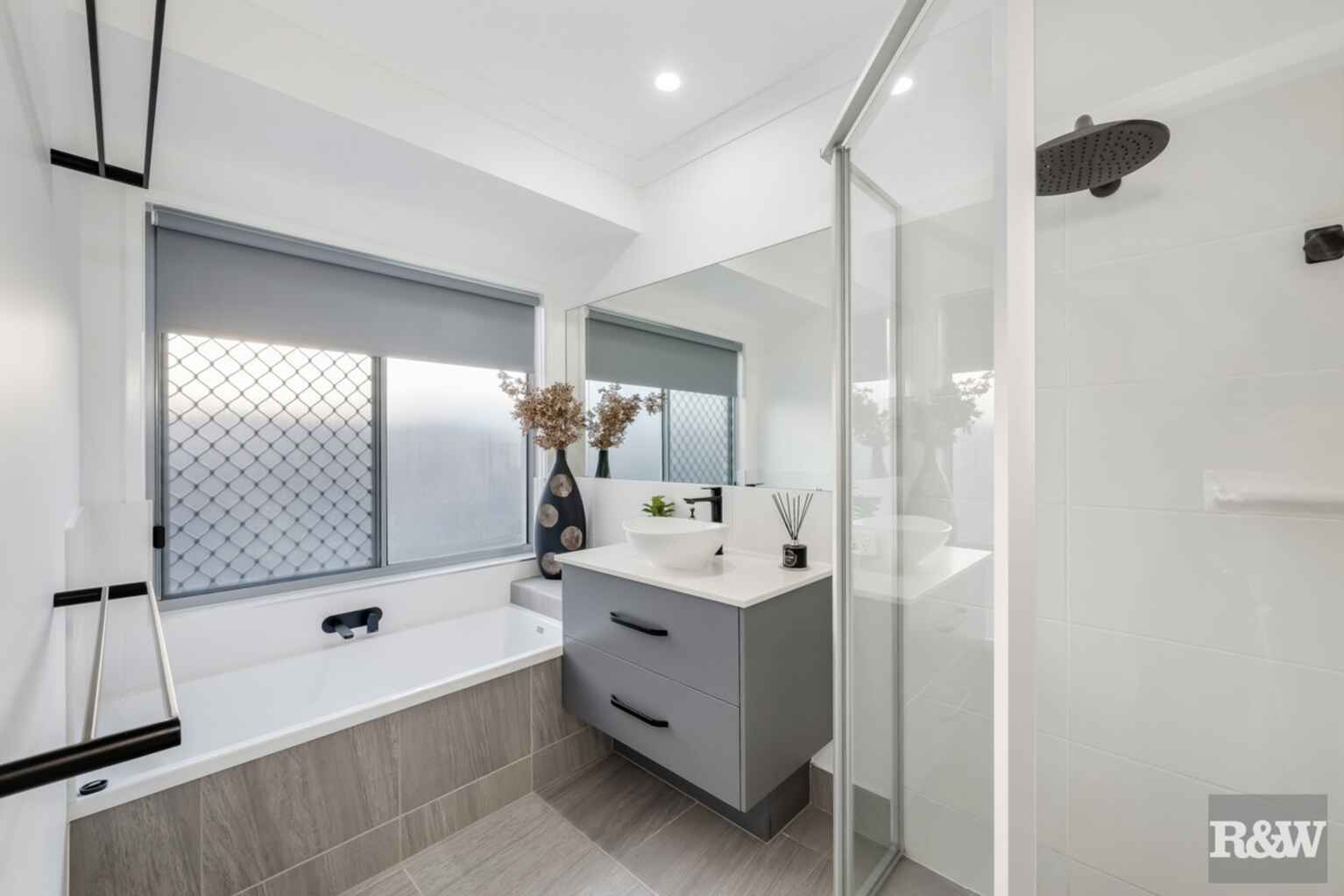 2 Wade Court Innes Park 2 Wade Court Innes Park