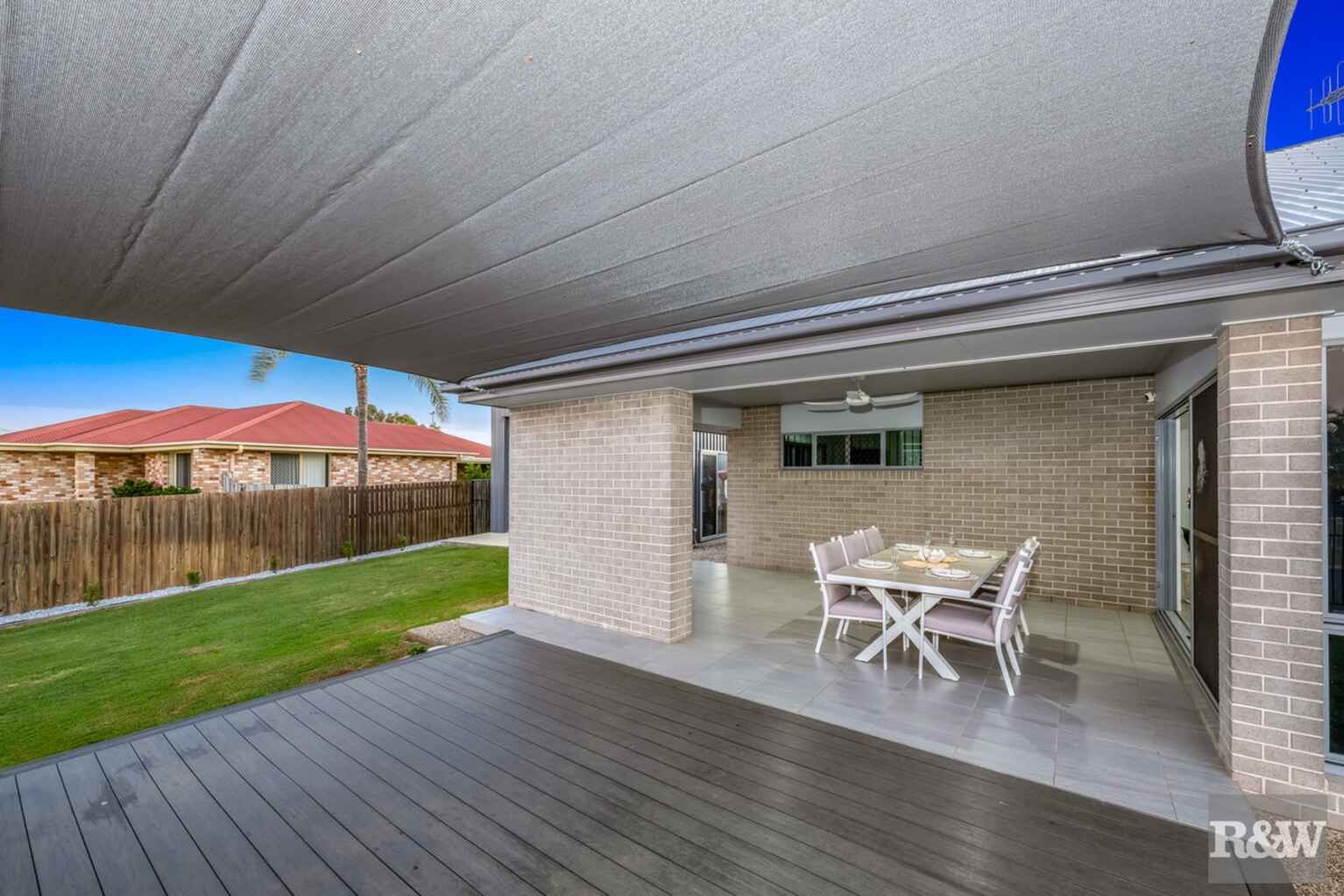 2 Wade Court Innes Park 2 Wade Court Innes Park