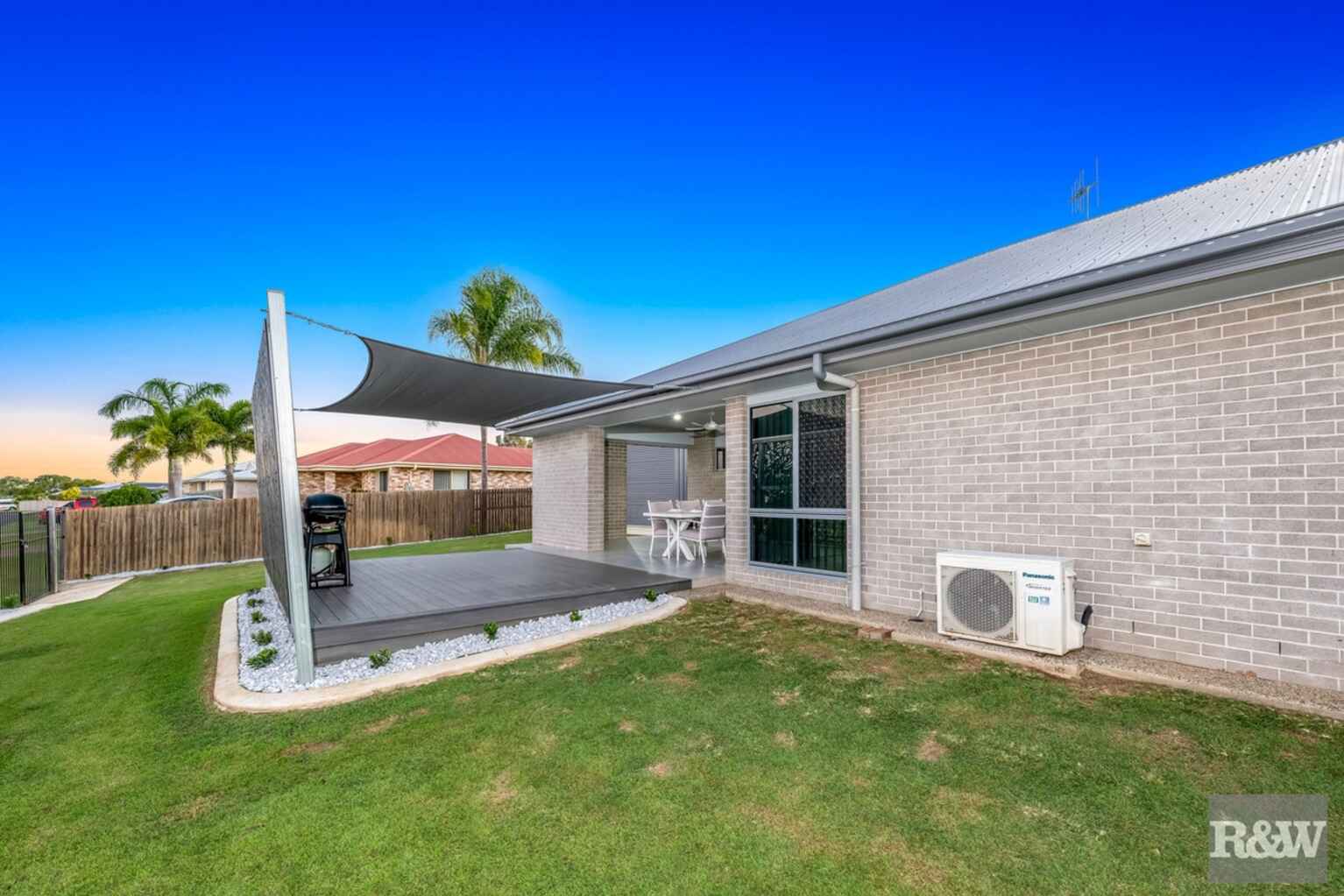 2 Wade Court Innes Park 2 Wade Court Innes Park
