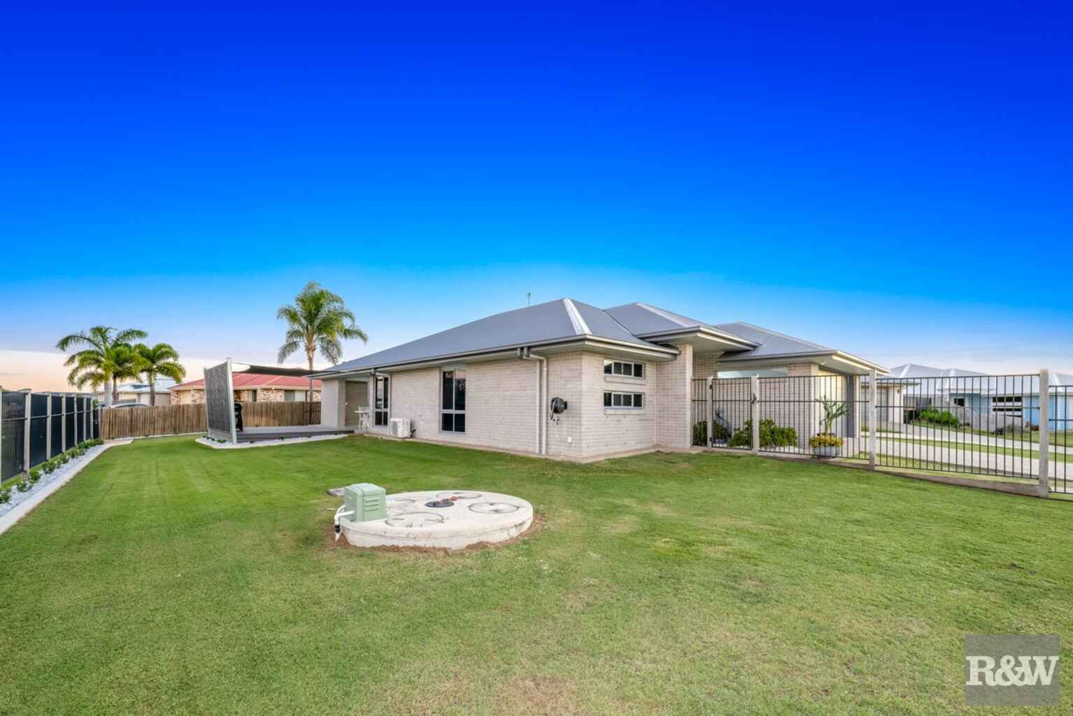 2 Wade Court Innes Park 2 Wade Court Innes Park