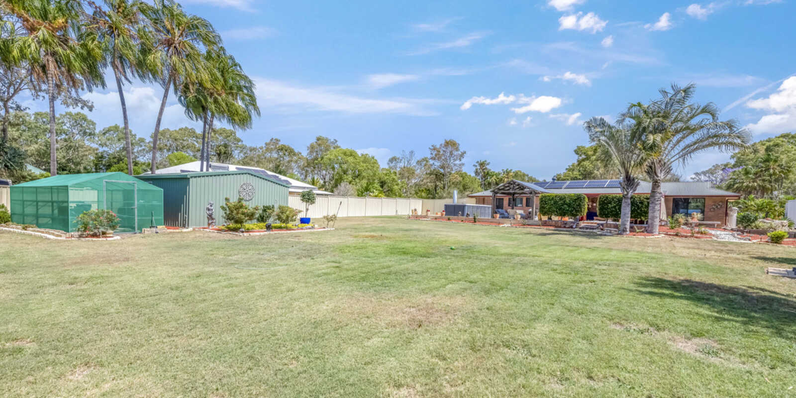 5 Woodlands Lane Moore Park Beach 5 Woodlands Lane Moore Park Beach