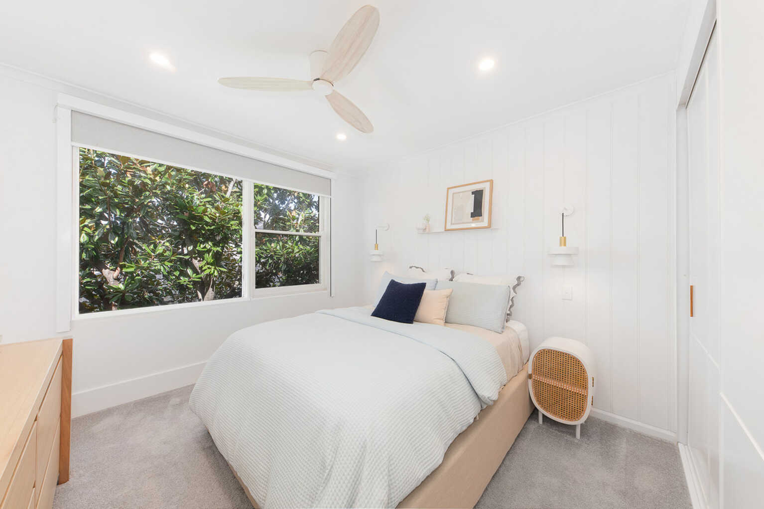 8/492 Military Road (entry via Hale Road) Mosman 8/492 Military Road (entry via Hale Road) Mosman