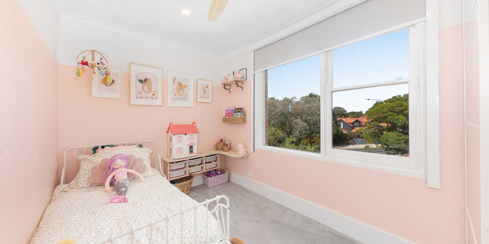8/492 Military Road (entry via Hale Road) Mosman 8/492 Military Road (entry via Hale Road) Mosman