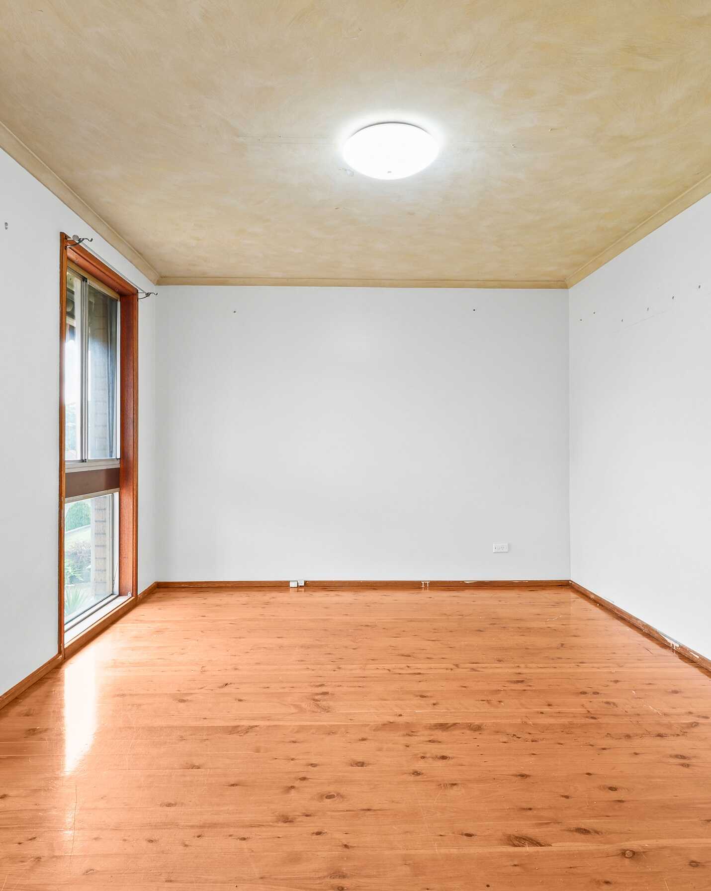 52 Elouera Crescent Woodbine, Woodbine - Thumbnail 4