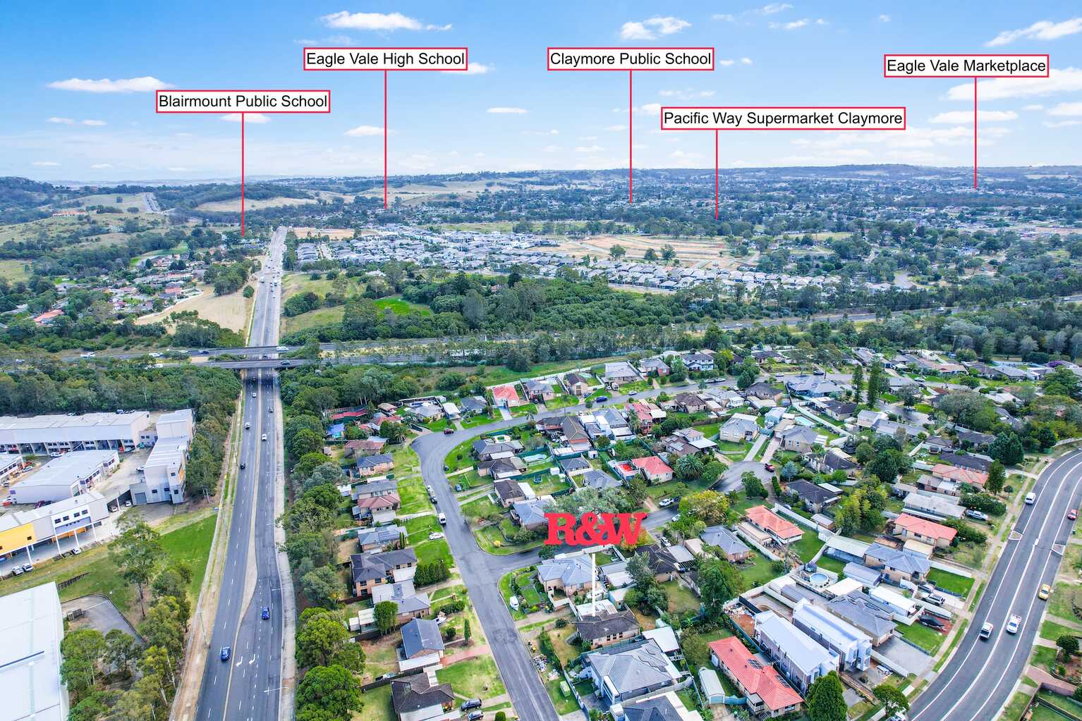 52 Elouera Crescent Woodbine 52 Elouera Crescent Woodbine