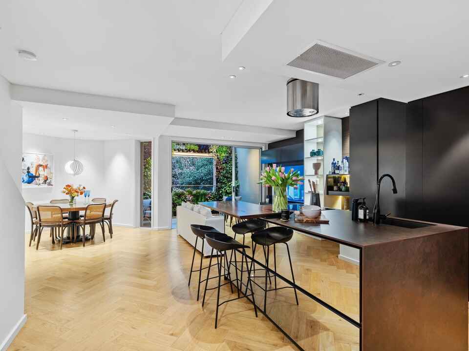 4/22 Rockwall Crescent Potts Point