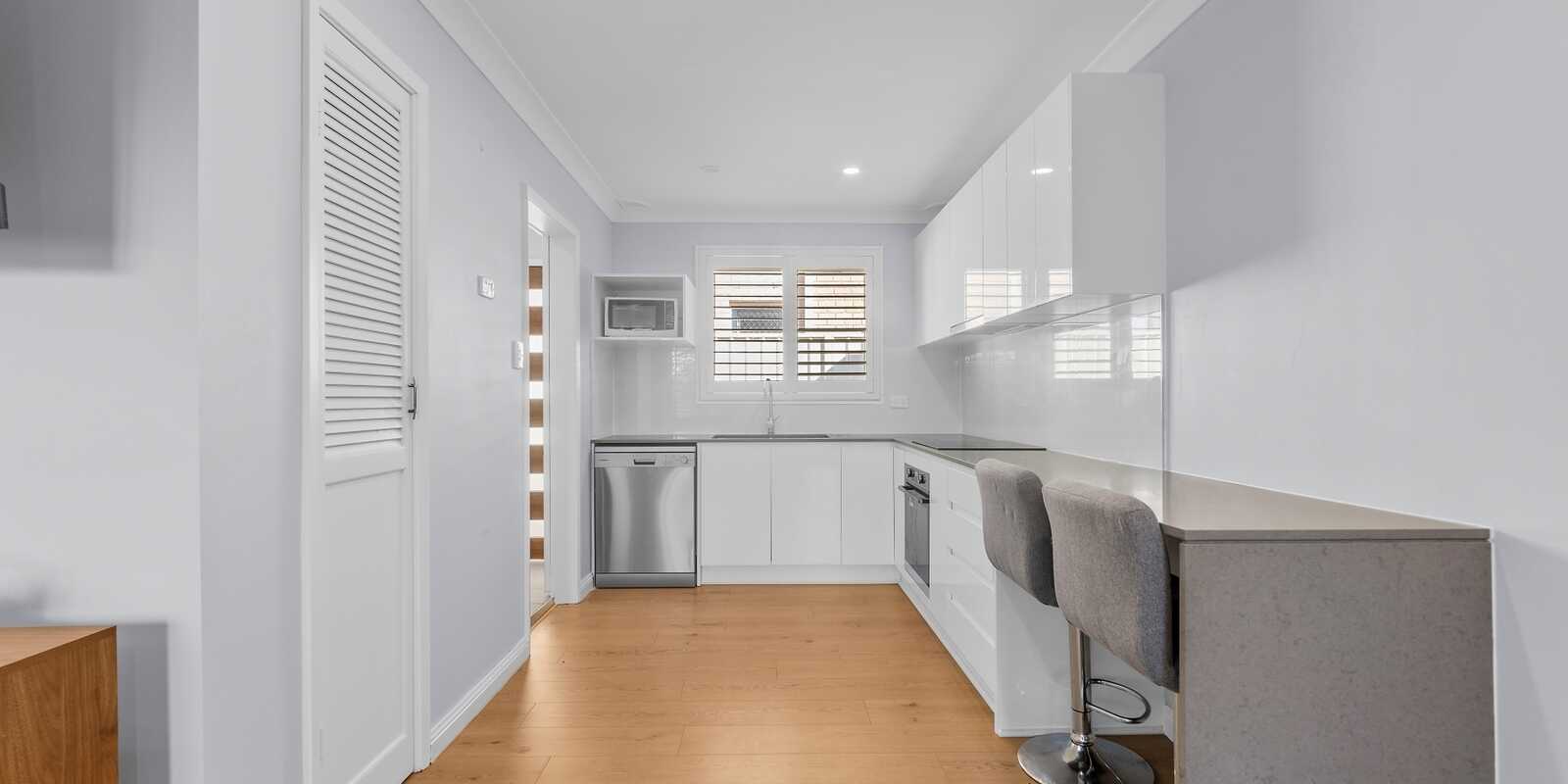 2/3 Telopea Street Booker Bay