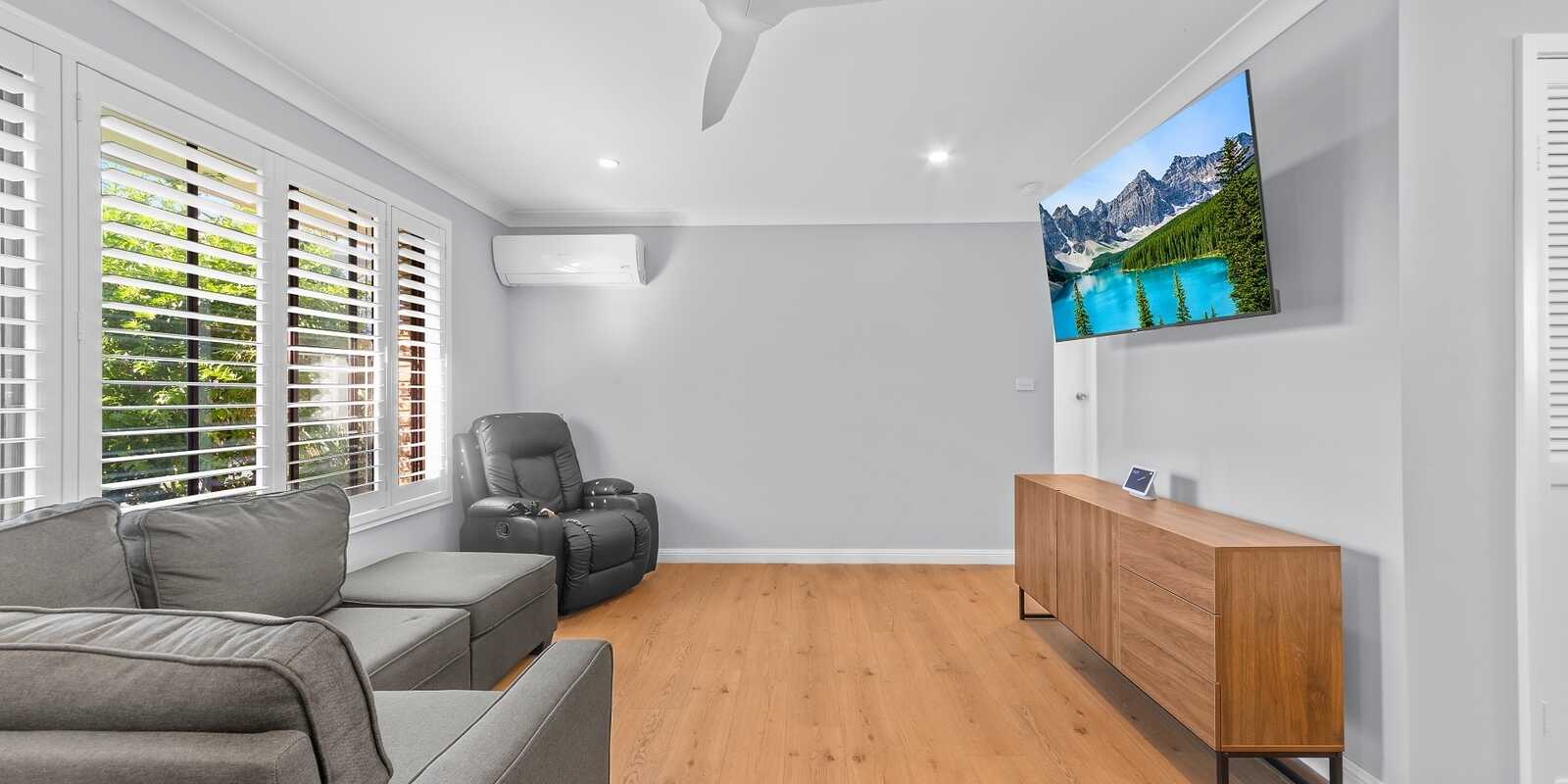 2/3 Telopea Street Booker Bay