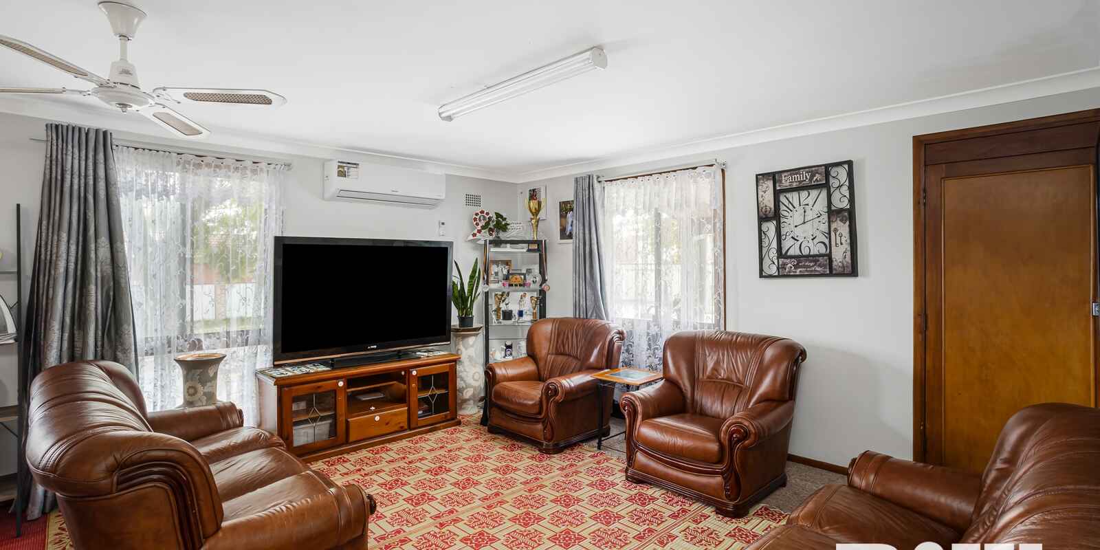 7 Sorensen Crescent Blackett 7 Sorensen Crescent Blackett