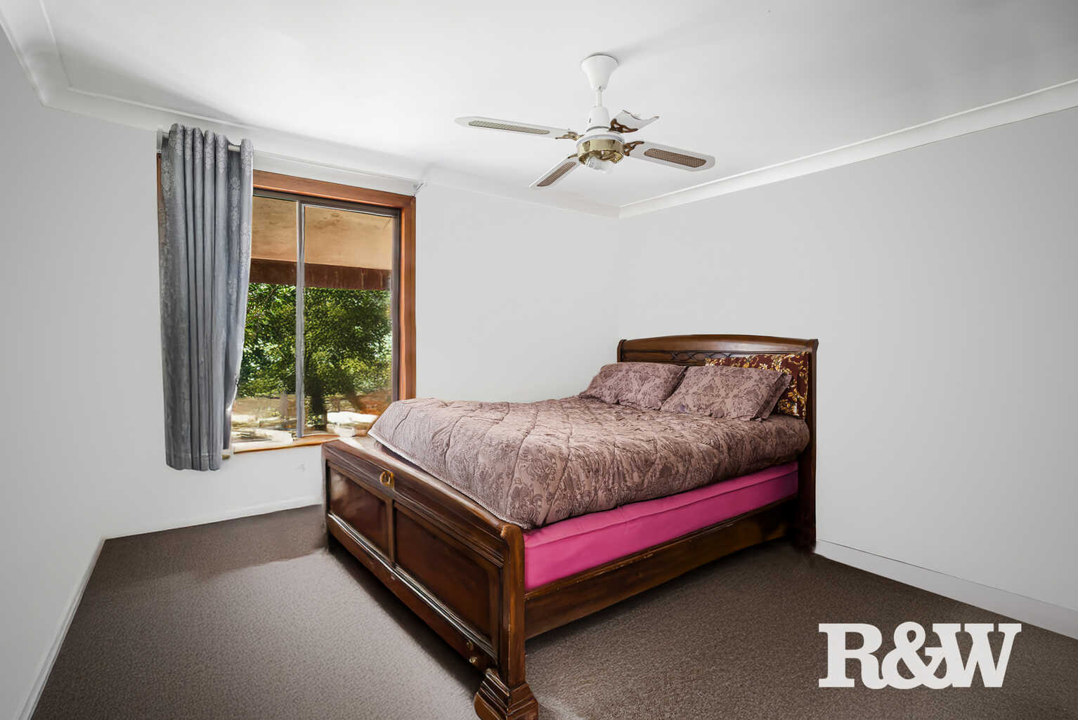 7 Sorensen Crescent Blackett 7 Sorensen Crescent Blackett