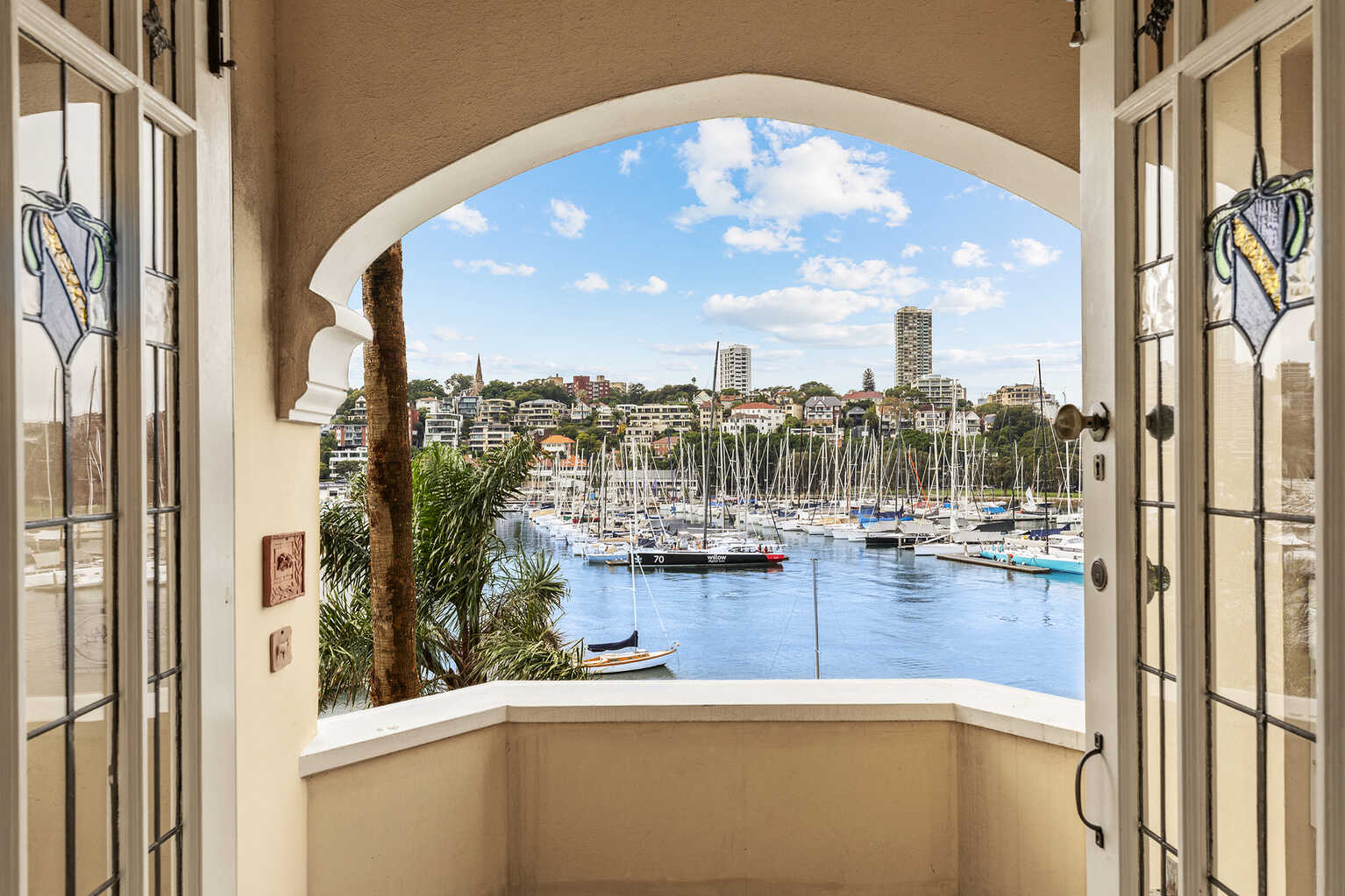3/2 Elizabeth Bay Crescent Elizabeth Bay 3/2 Elizabeth Bay Crescent Elizabeth Bay