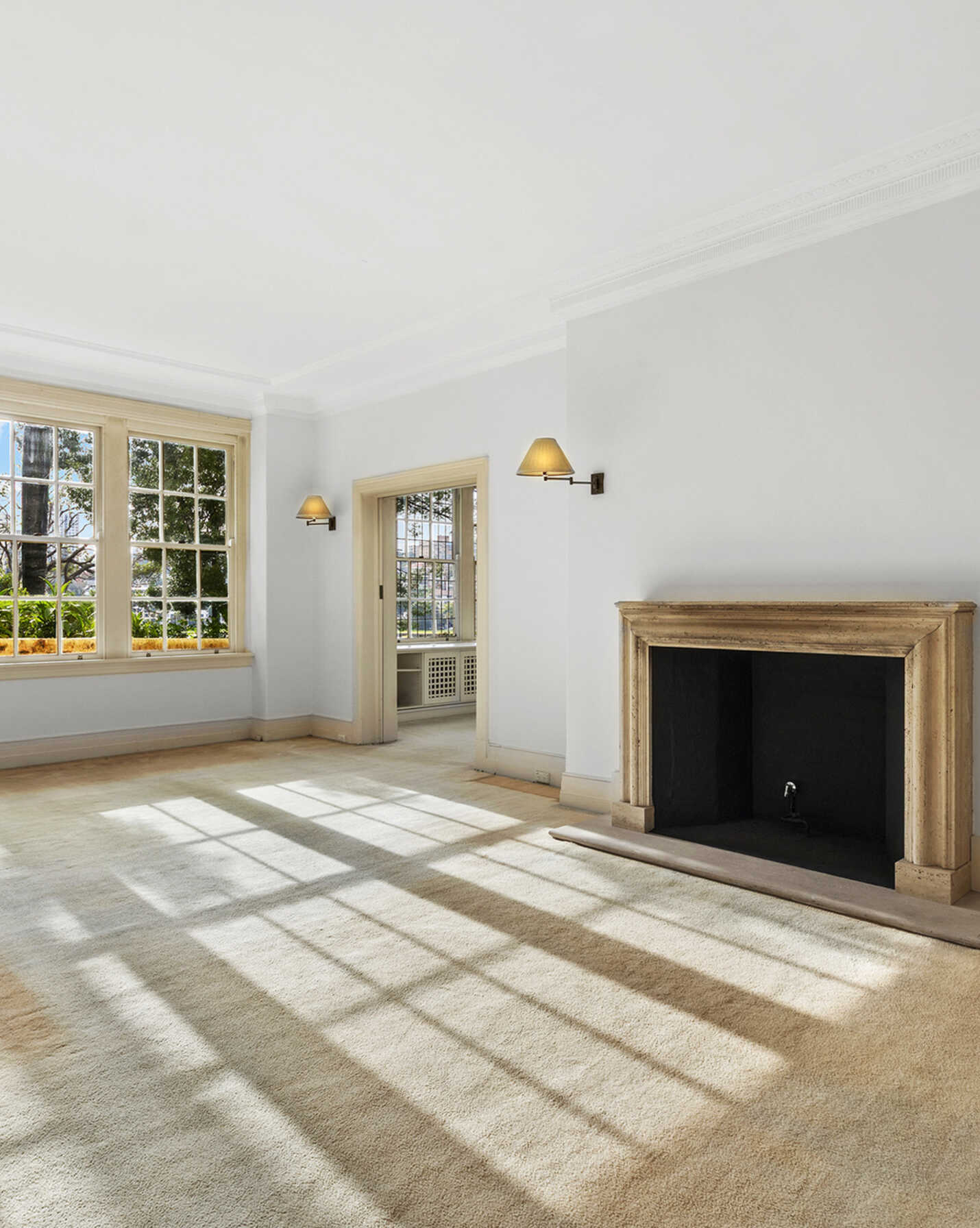 3/2 Elizabeth Bay Crescent Elizabeth Bay, Bay - Thumbnail 3