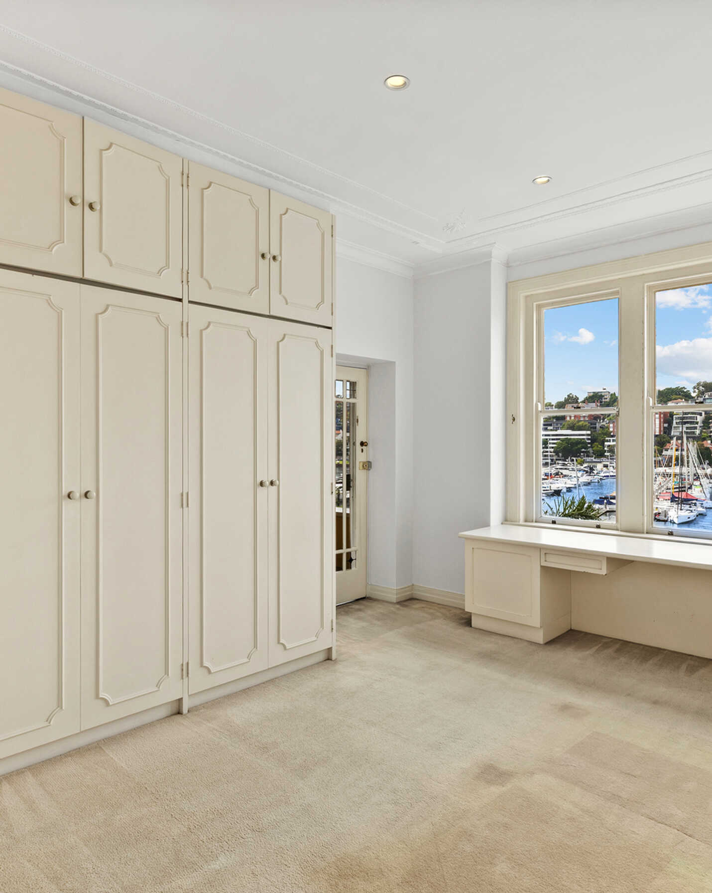 3/2 Elizabeth Bay Crescent Elizabeth Bay, Bay - Thumbnail 4
