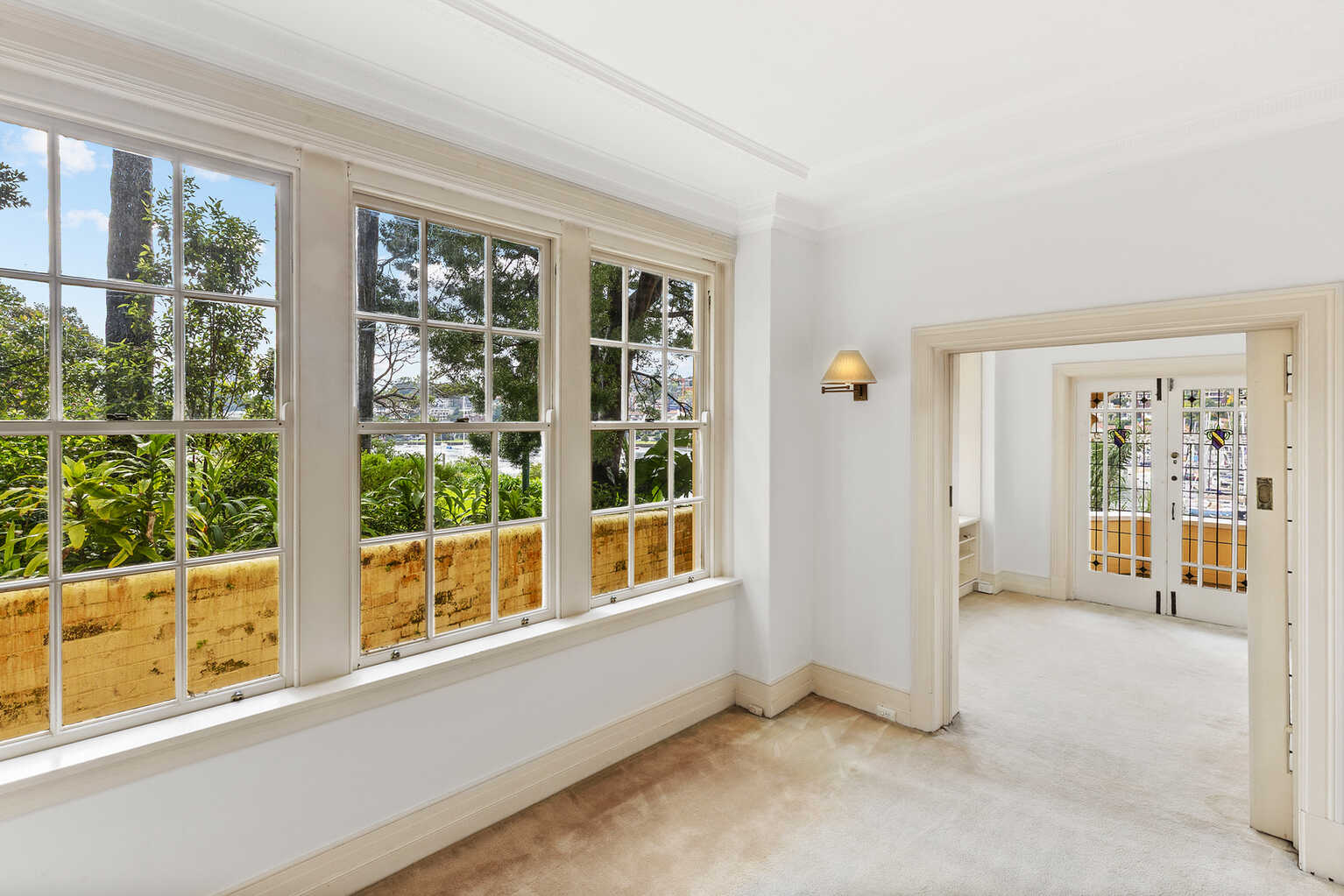 3/2 Elizabeth Bay Crescent Elizabeth Bay 3/2 Elizabeth Bay Crescent Elizabeth Bay