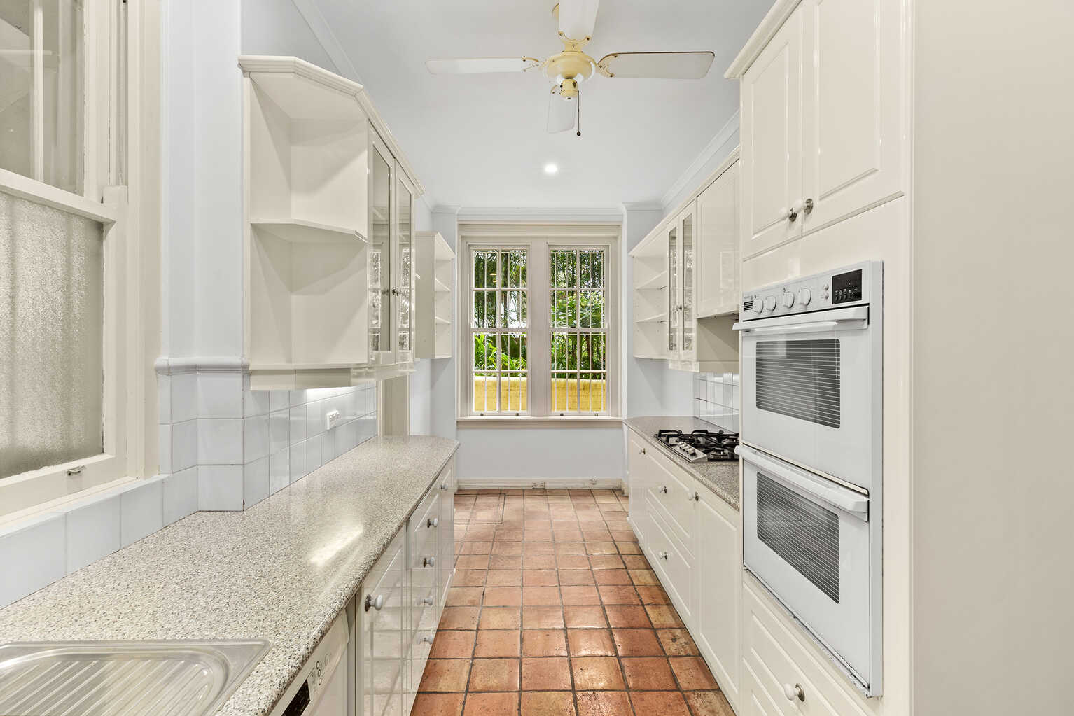 3/2 Elizabeth Bay Crescent Elizabeth Bay 3/2 Elizabeth Bay Crescent Elizabeth Bay