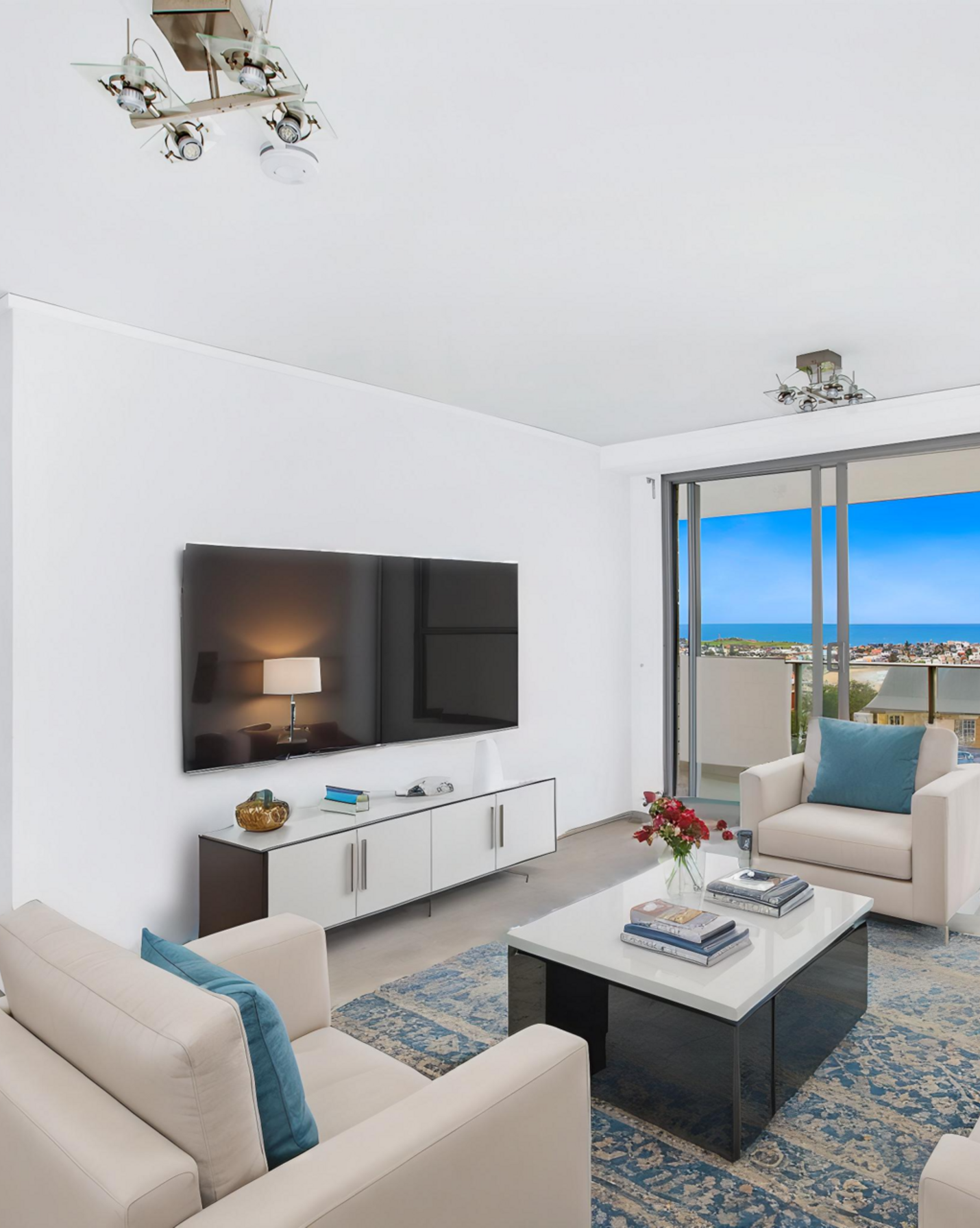 31/22-28 Wellington Street Bondi, Bondi - Thumbnail 2