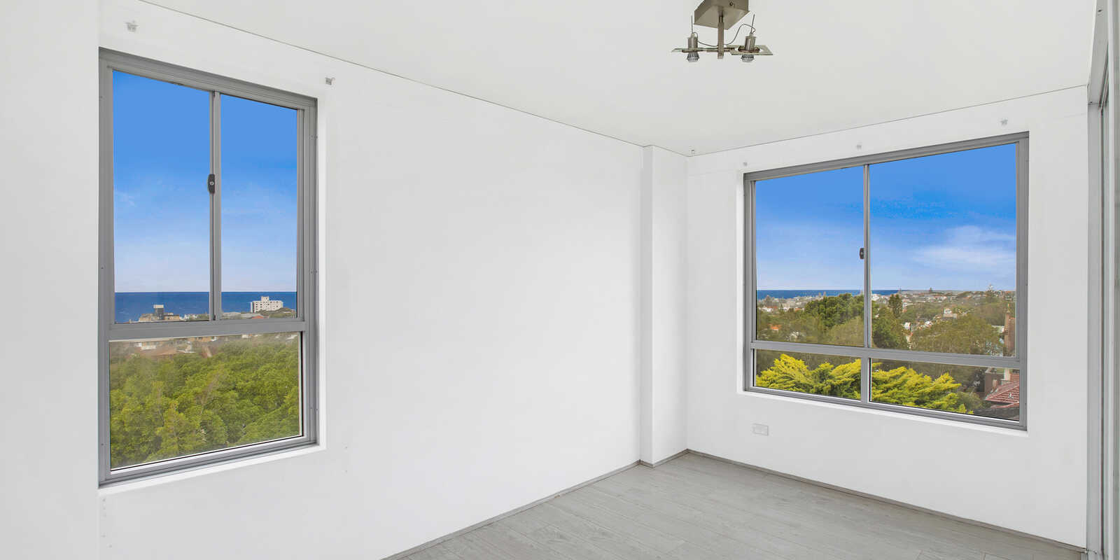 31/22-28 Wellington Street Bondi