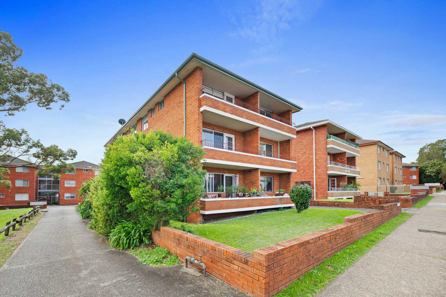 8/15 Thurlow Street Riverwood 8/15 Thurlow Street Riverwood