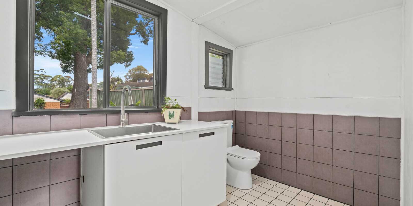133 Brisbane Water Drive Point Clare 133 Brisbane Water Drive Point Clare