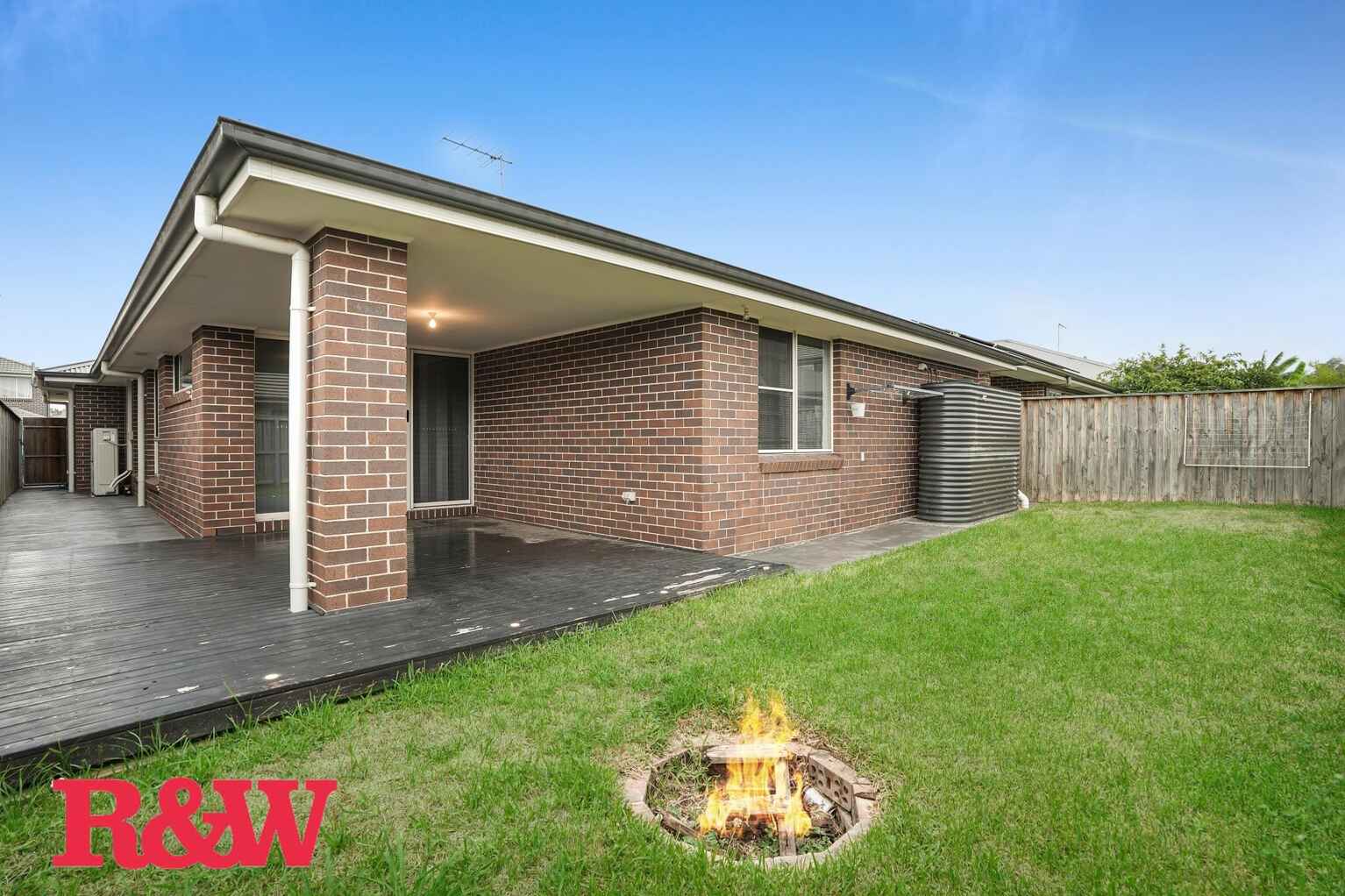 7 Hester Avenue Claymore