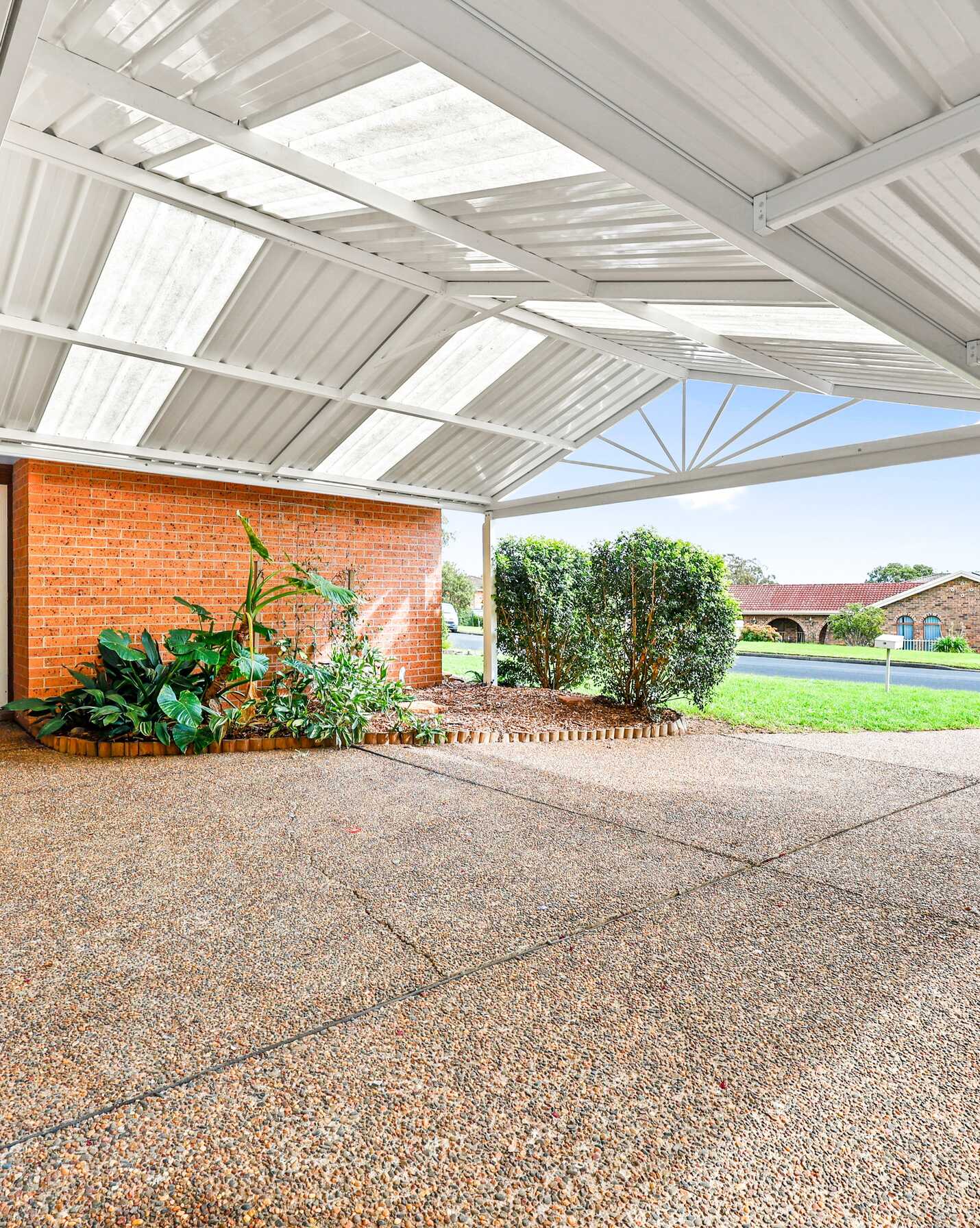 39 Debenham Avenue Leumeah, Leumeah - Thumbnail 2