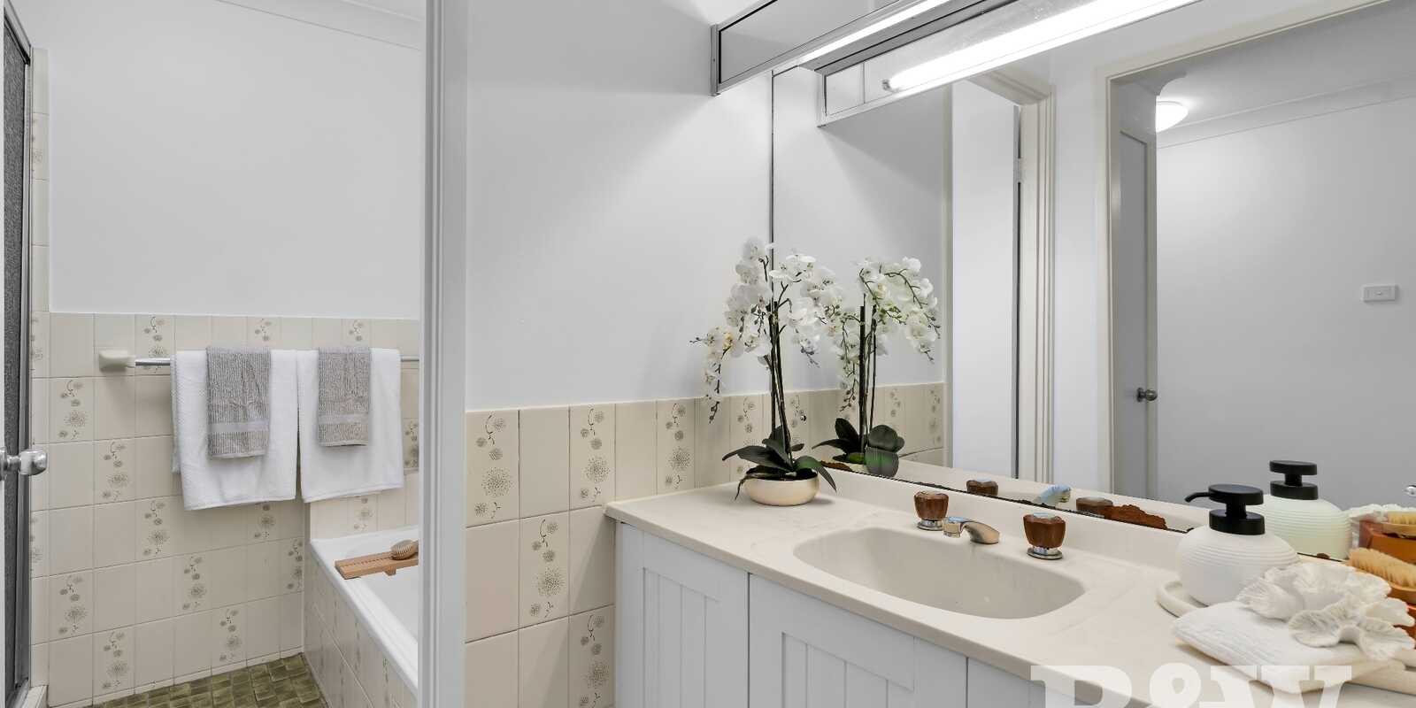 8 Kippara Place Bradbury 8 Kippara Place Bradbury