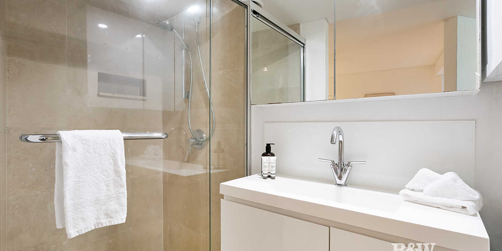 108/16 Noosa Drive Noosa Heads 108/16 Noosa Drive Noosa Heads