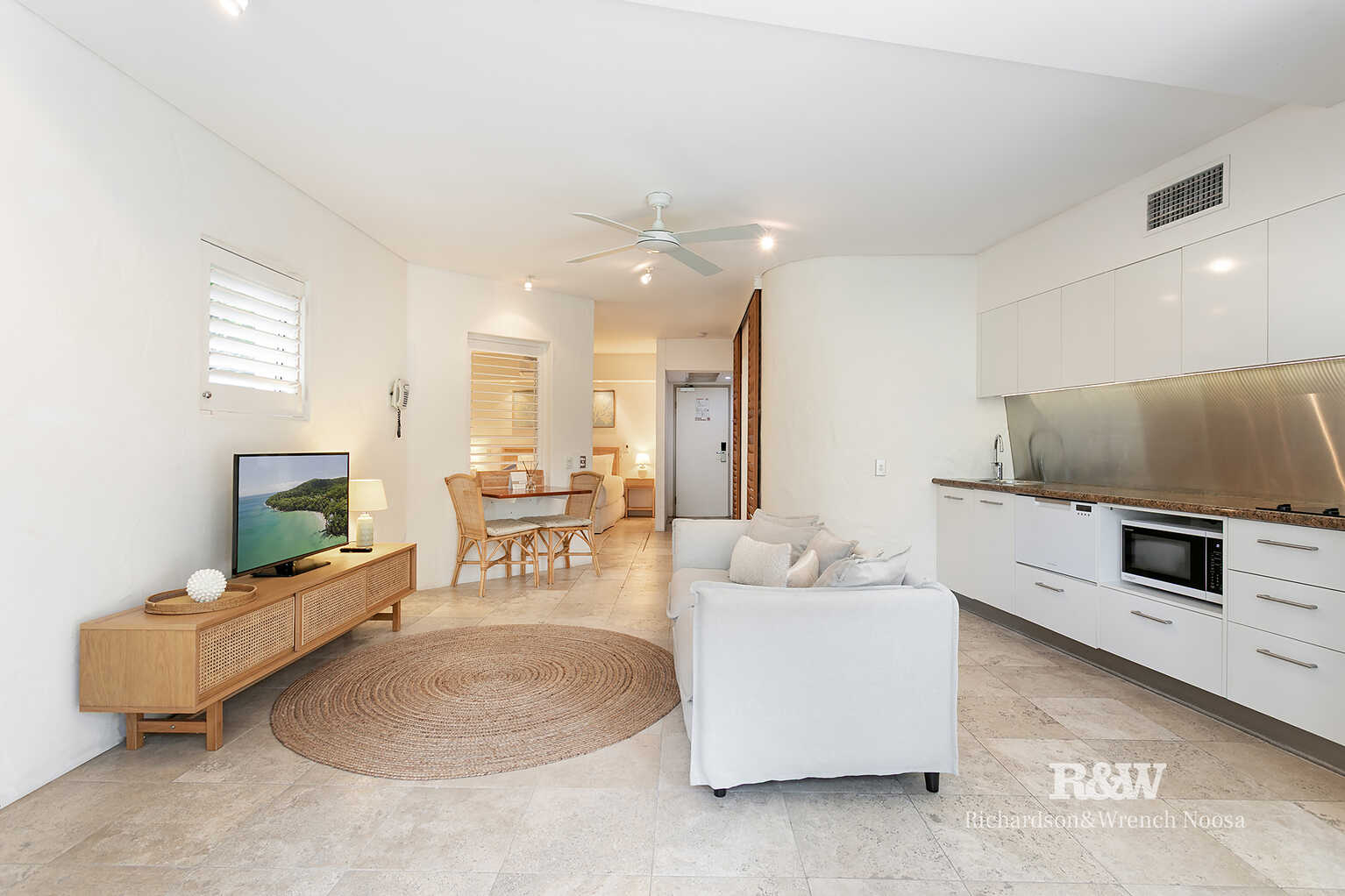 108/16 Noosa Drive Noosa Heads 108/16 Noosa Drive Noosa Heads