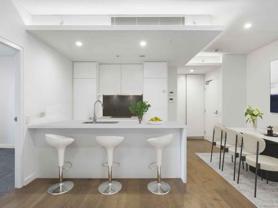 1001/229 Miller Street North Sydney