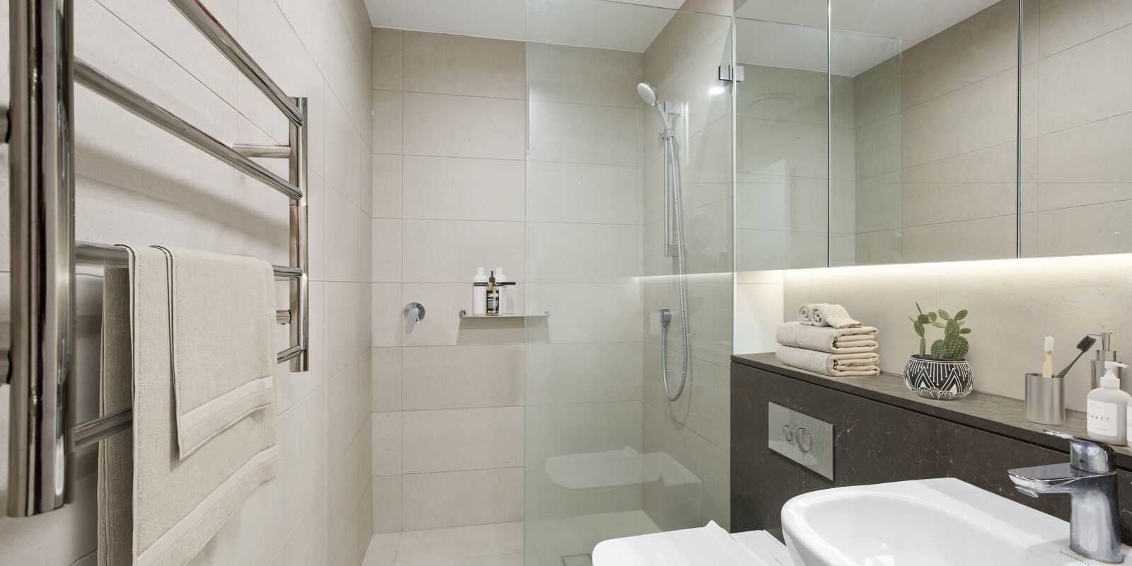 1001/229 Miller Street North Sydney 1001/229 Miller Street North Sydney