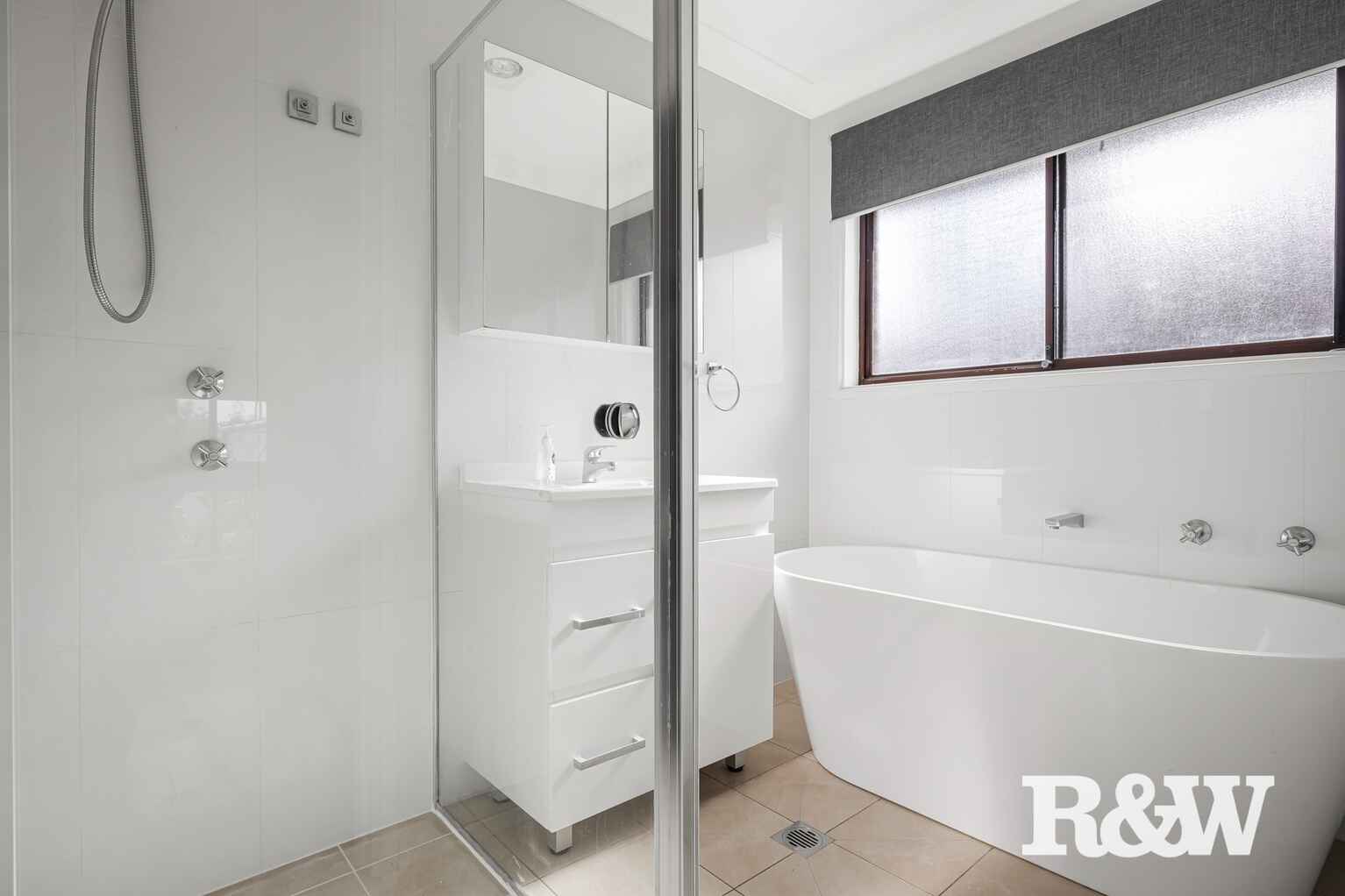 4 Dino Close Rooty Hill