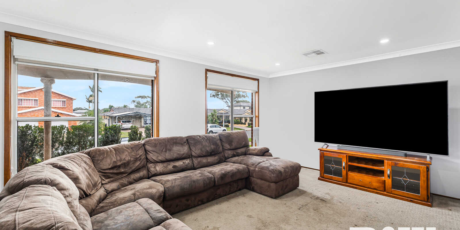 16 Como Close St Clair