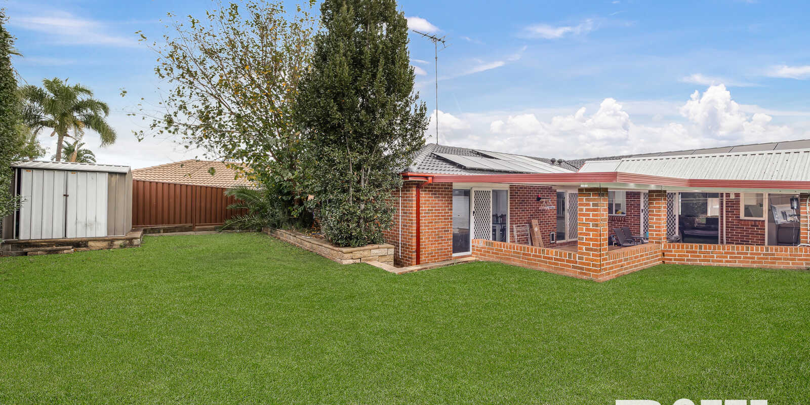 16 Como Close St Clair