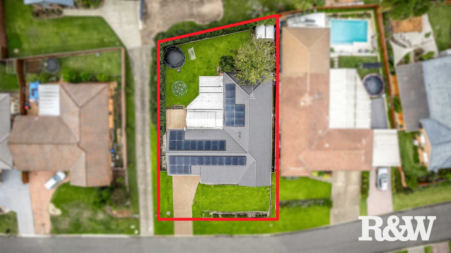 16 Como Close St Clair