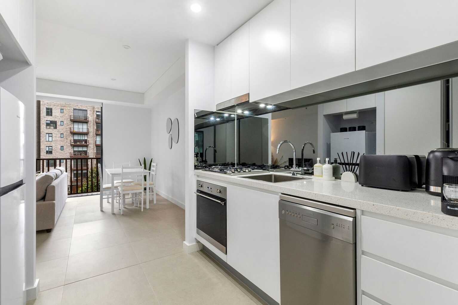 301/105 Dalmeny Avenue Rosebery