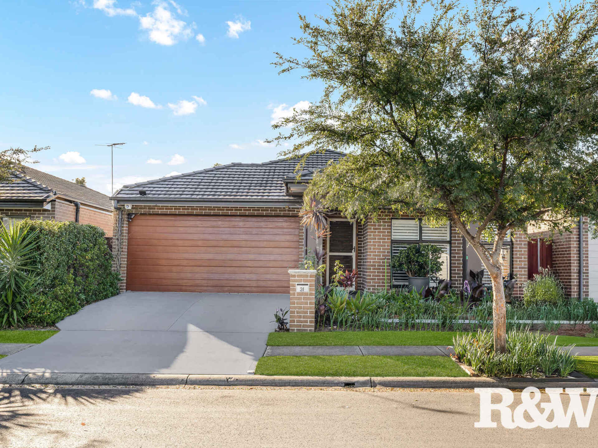 21 Woodburn Street Colebee