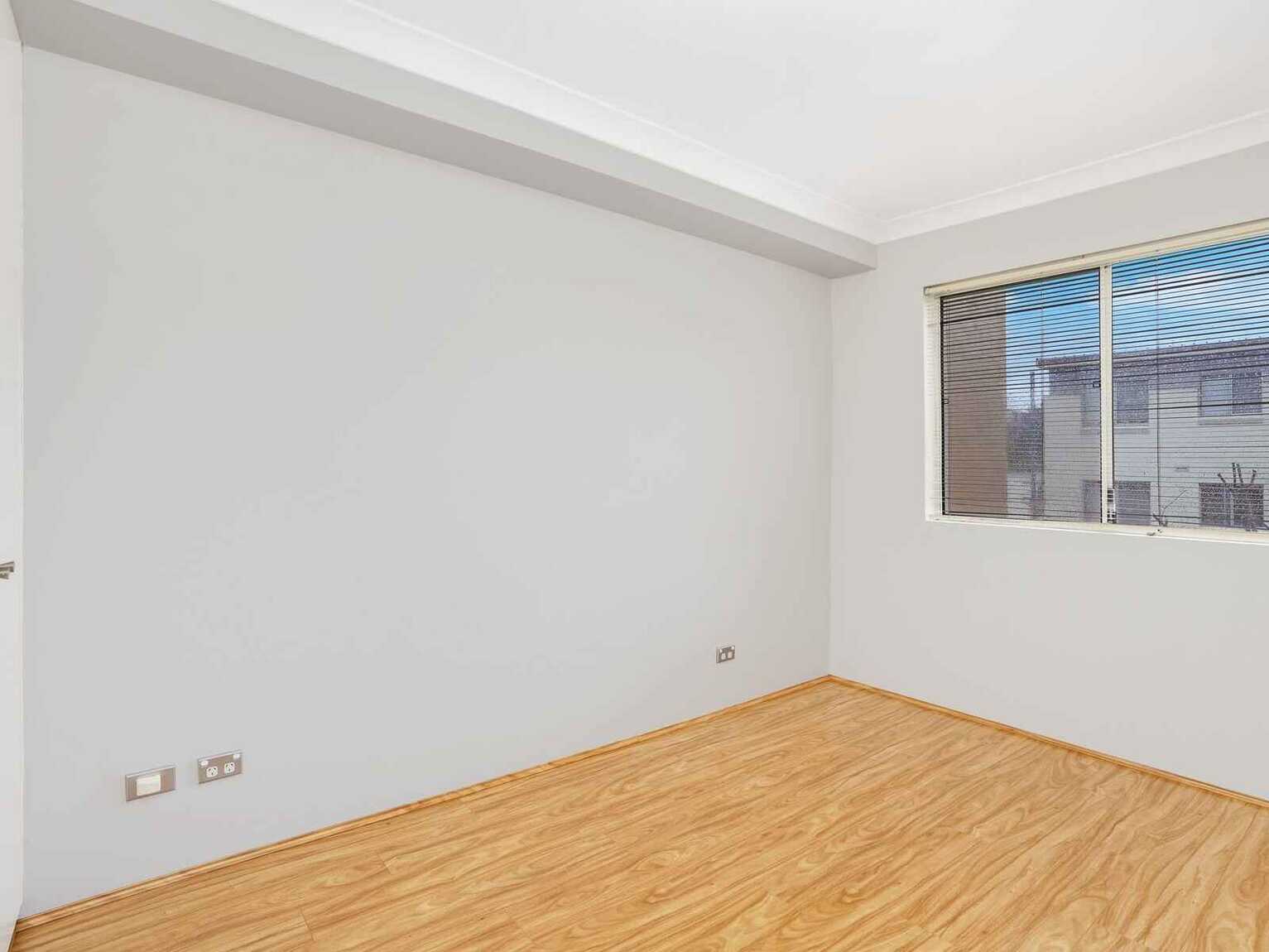 9/2-6 Schwebel Street Marrickville