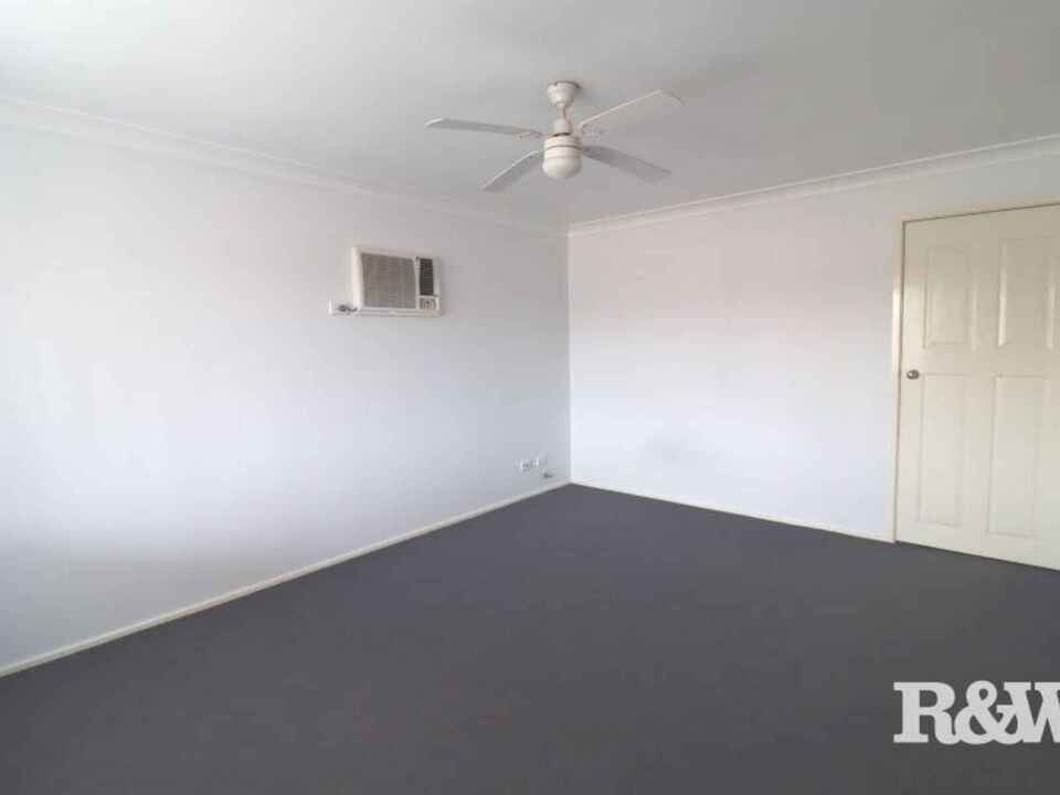 77 Solander Drive St Clair