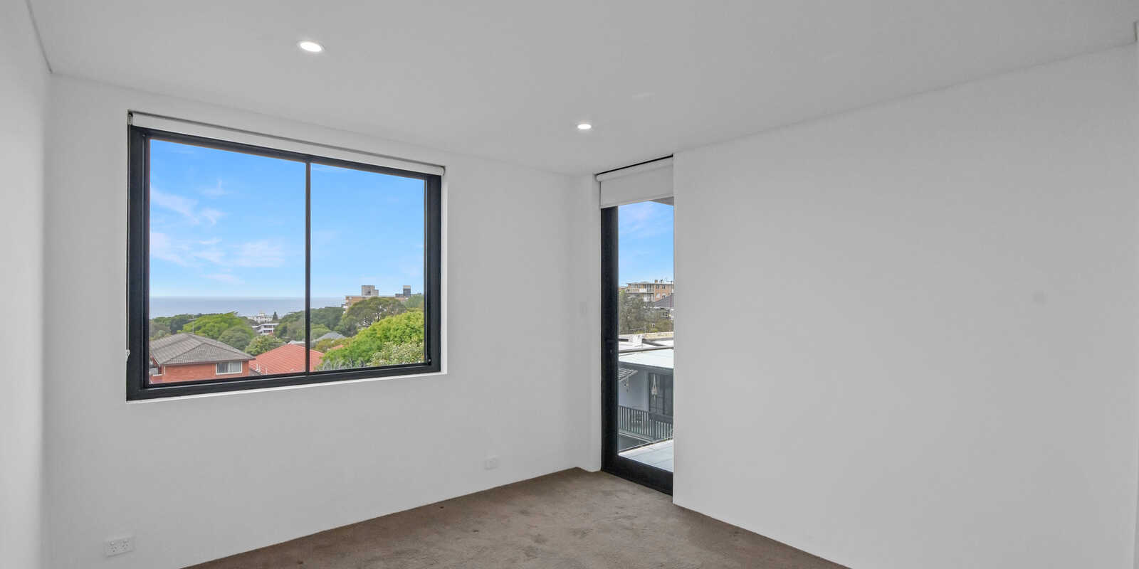6./10 Moore Street Bondi