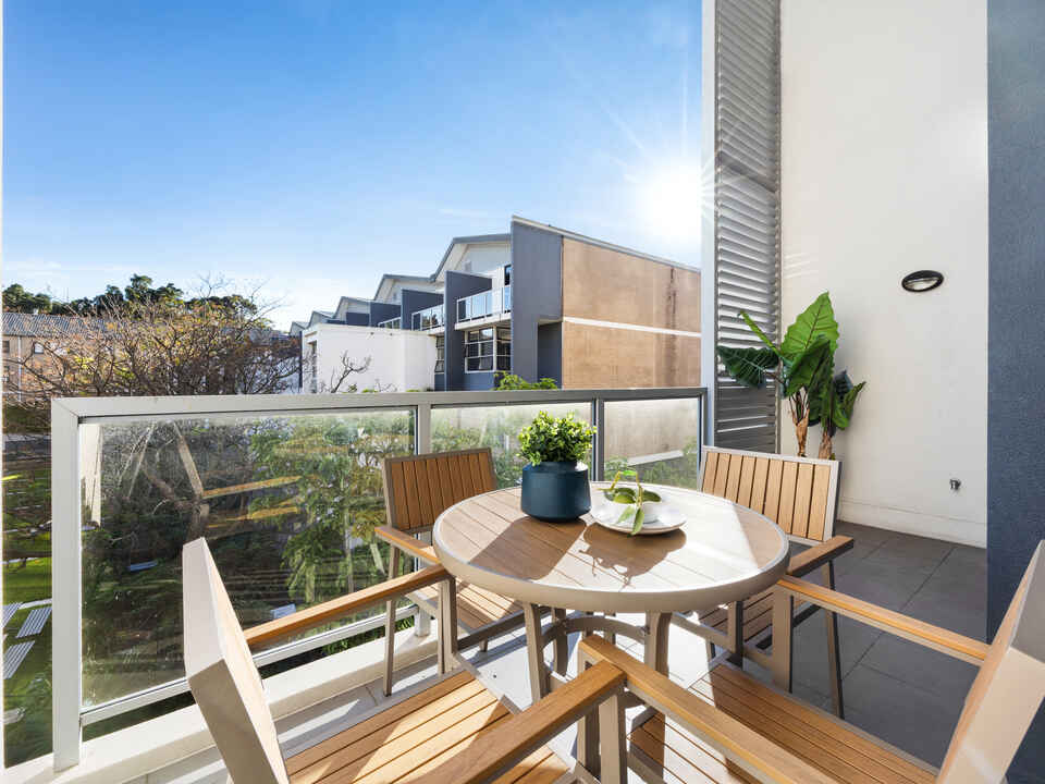 C208/3 Brennan Street Alexandria