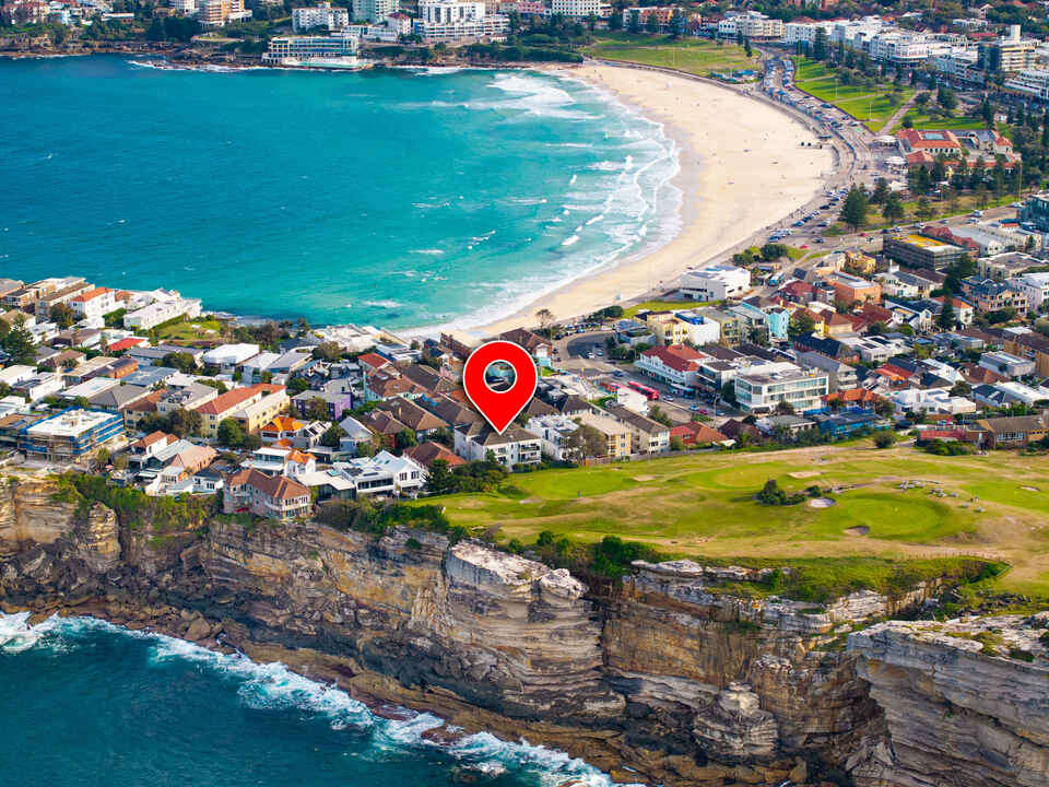 2/140 Hastings Parade North Bondi