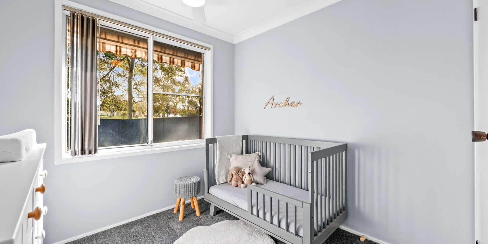9 STAGG PLACE Ambarvale 9 STAGG PLACE Ambarvale
