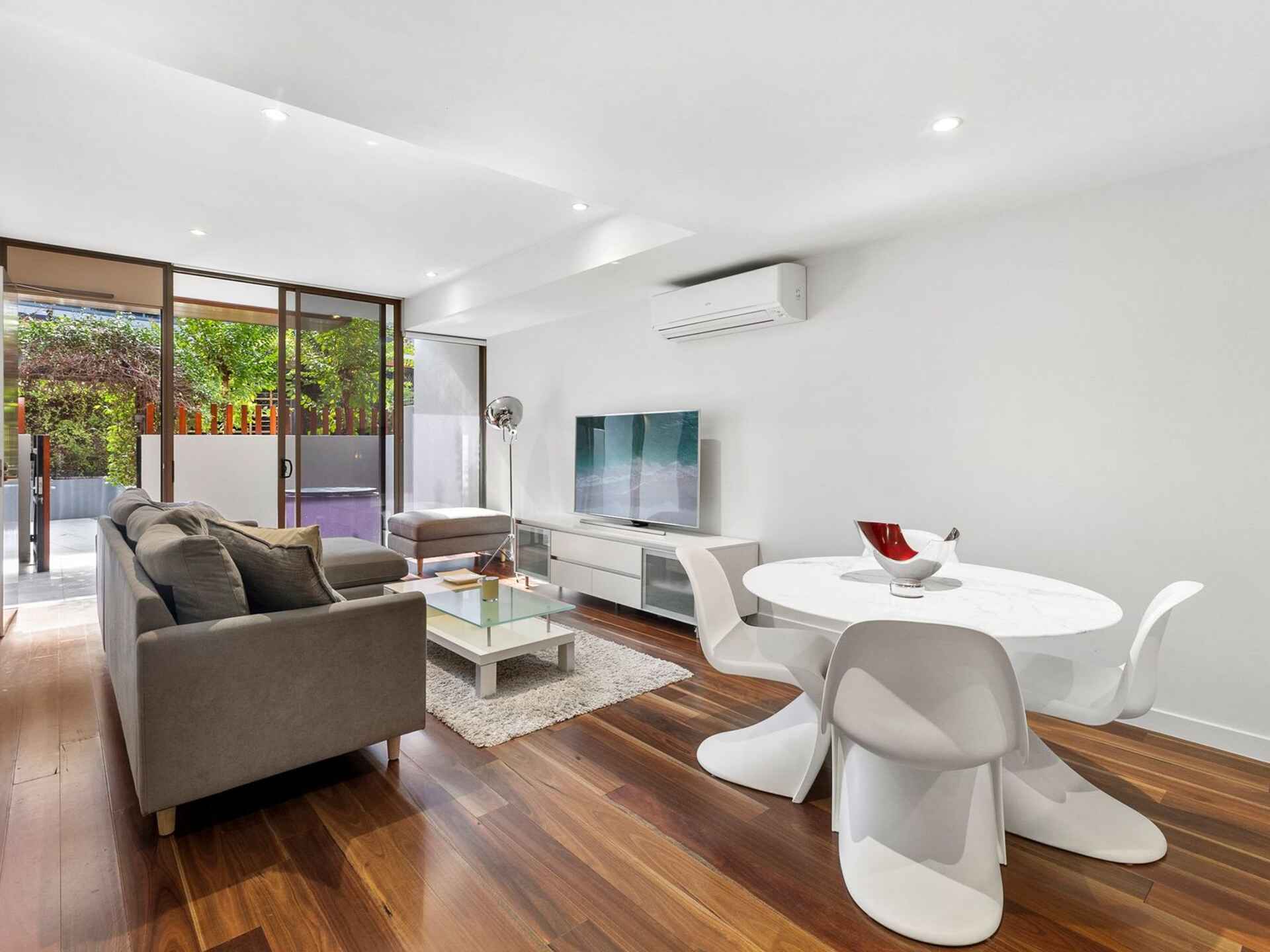 7/6 Archibald Avenue Waterloo