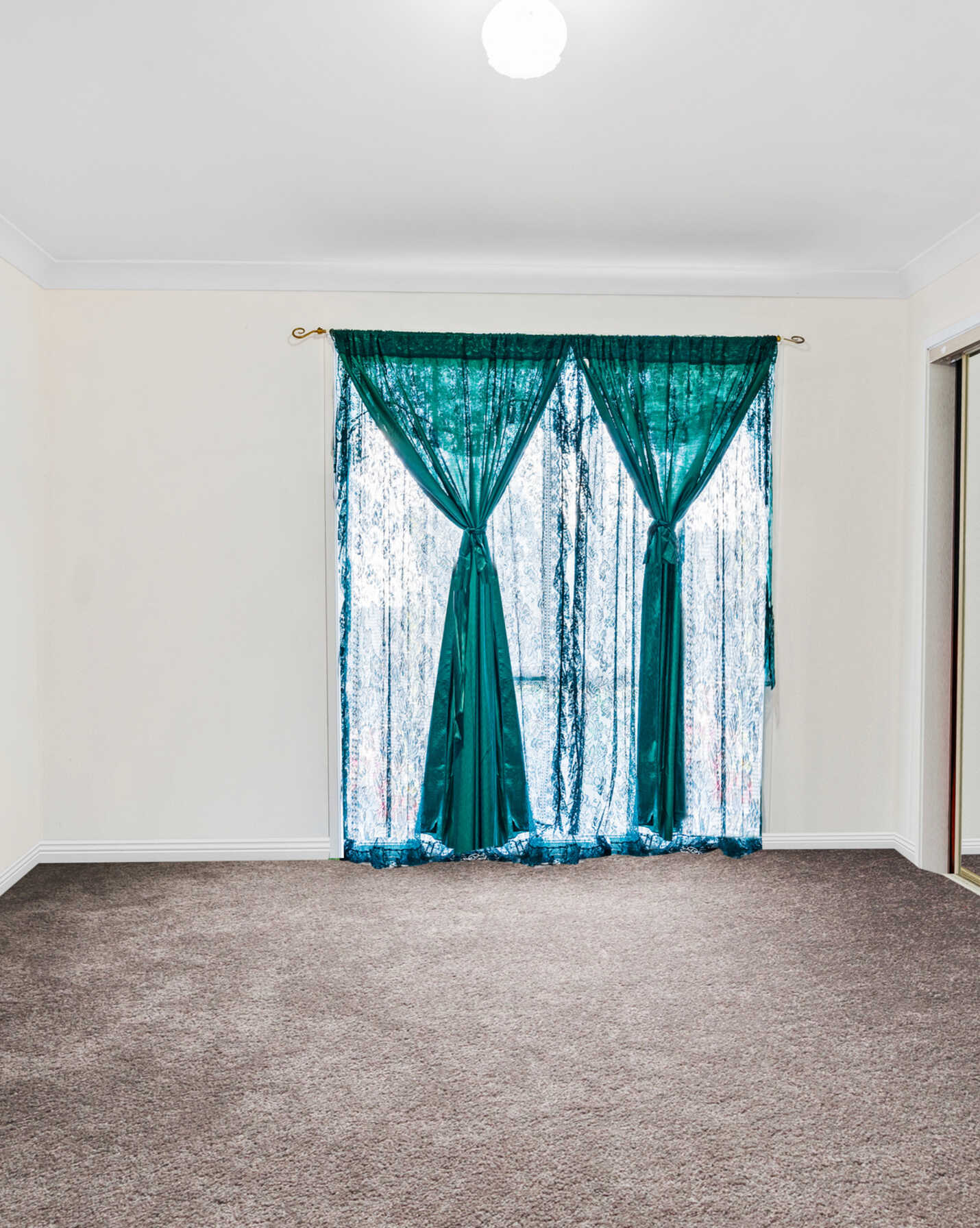 15 Byron Bay Cl Hoxton Park, Park - Thumbnail 5