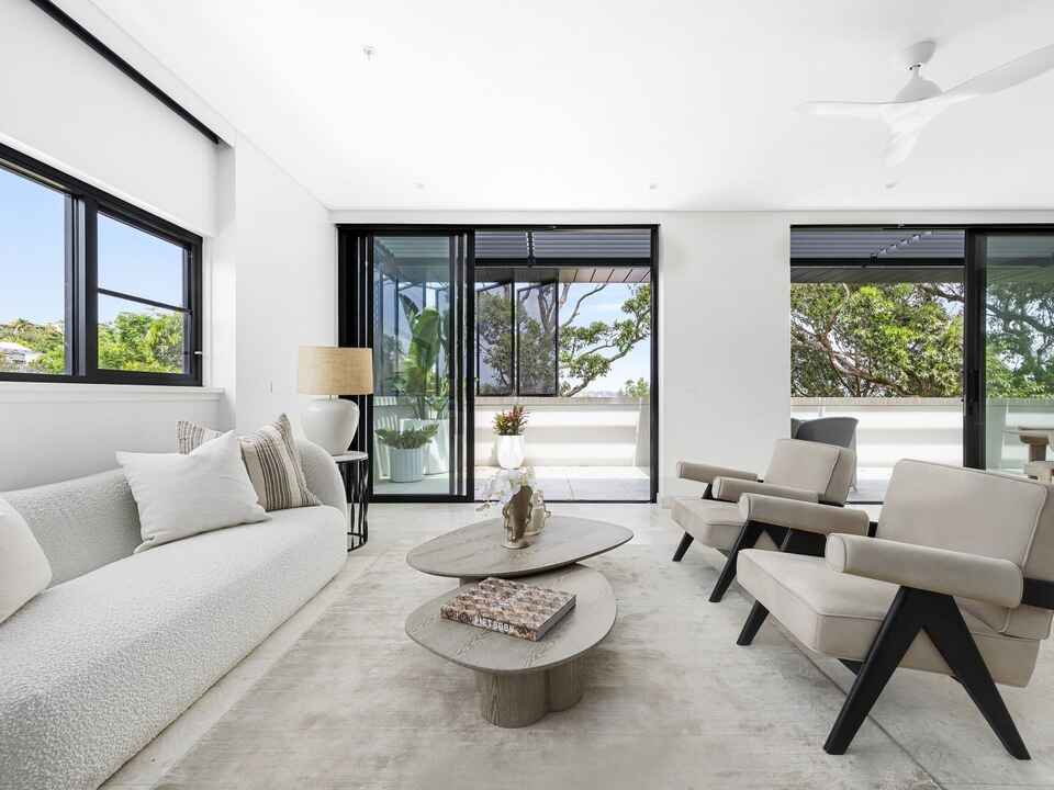  Rose Bay